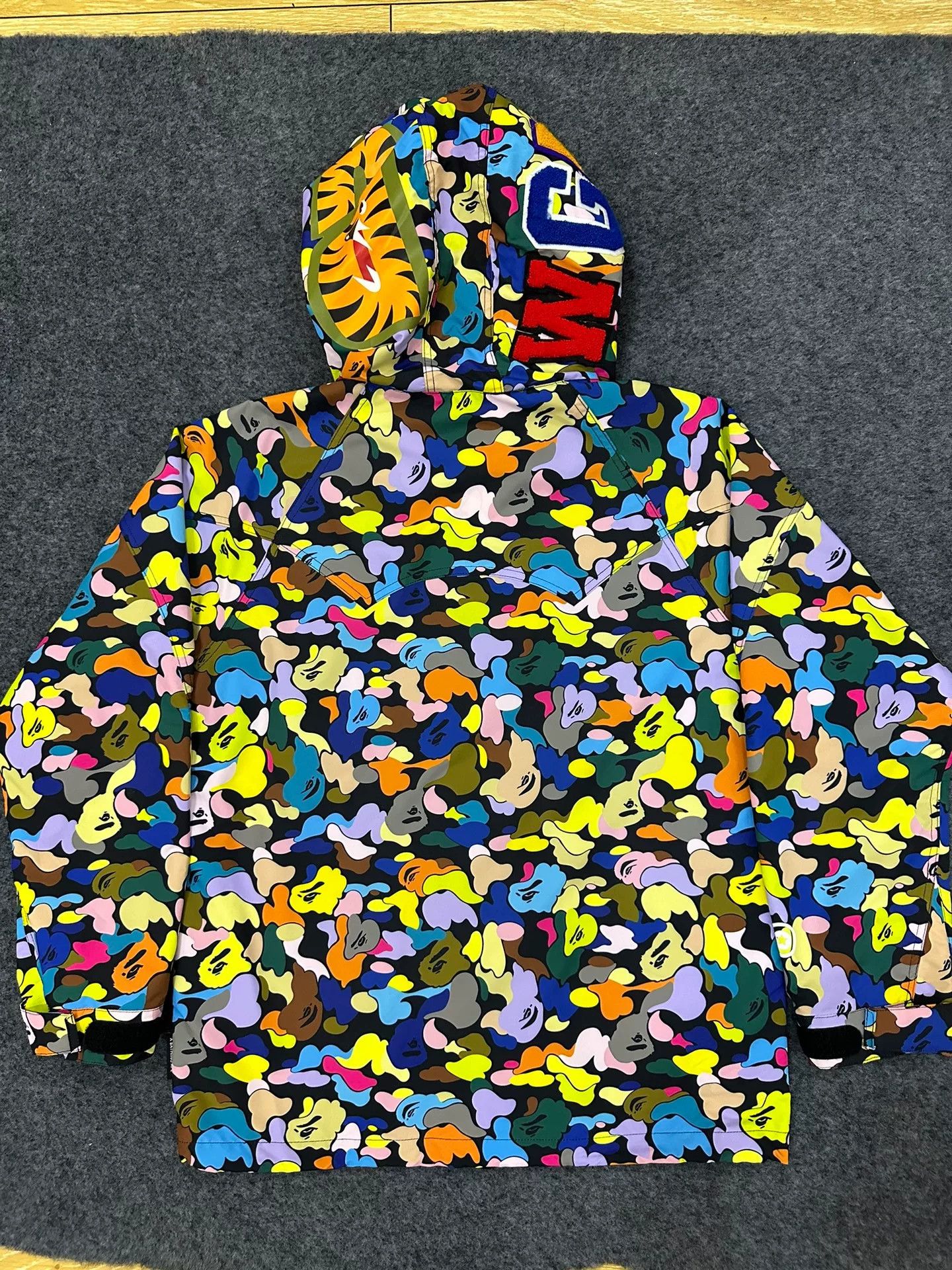 Bape A Bathing Ape Candy Camo Shark Jacket Size M Size US M / EU 48-50 / 2 - 3 Thumbnail