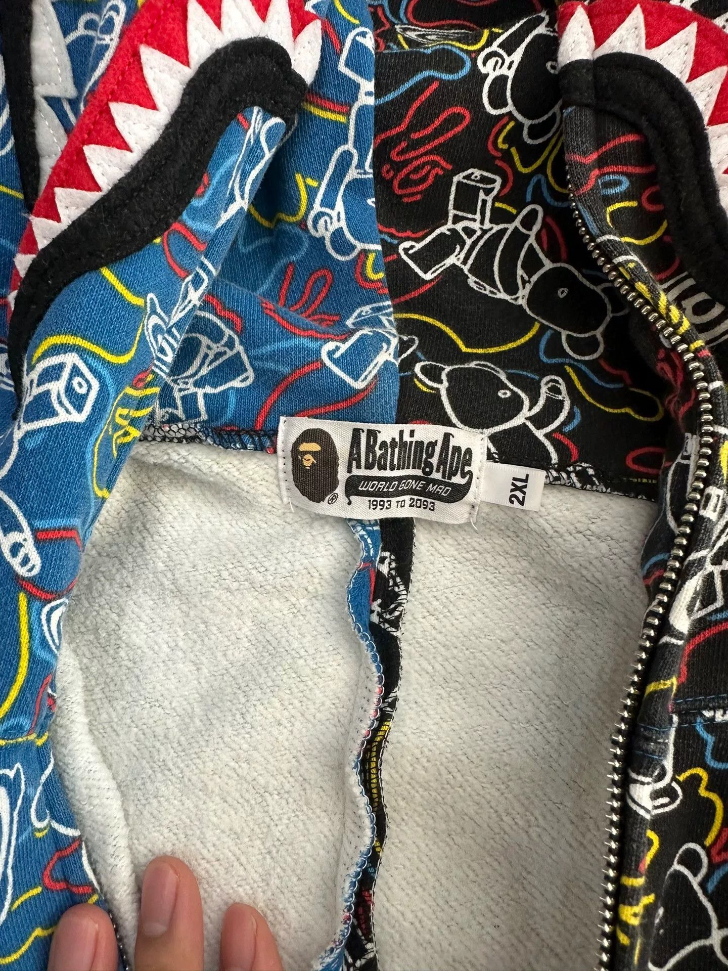 Bape A Bathing Ape x Medicom Toy Camo Shark Hoodie Size 2XL Size US XXL / EU 58 / 5 - 5 Thumbnail