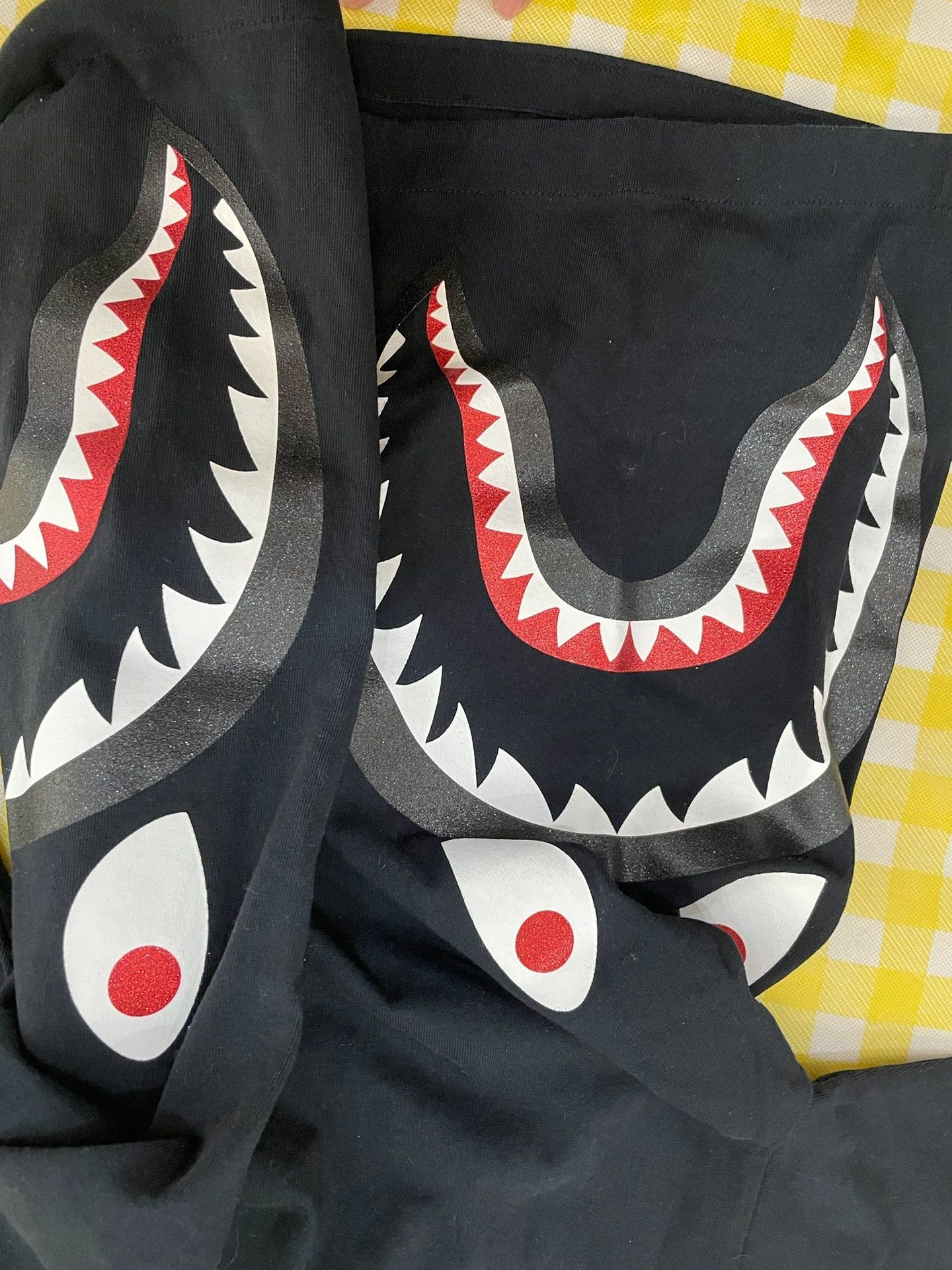 Bape A Bathing Ape Shark T-Shirt Size M Size US M / EU 48-50 / 2 - 7 Thumbnail