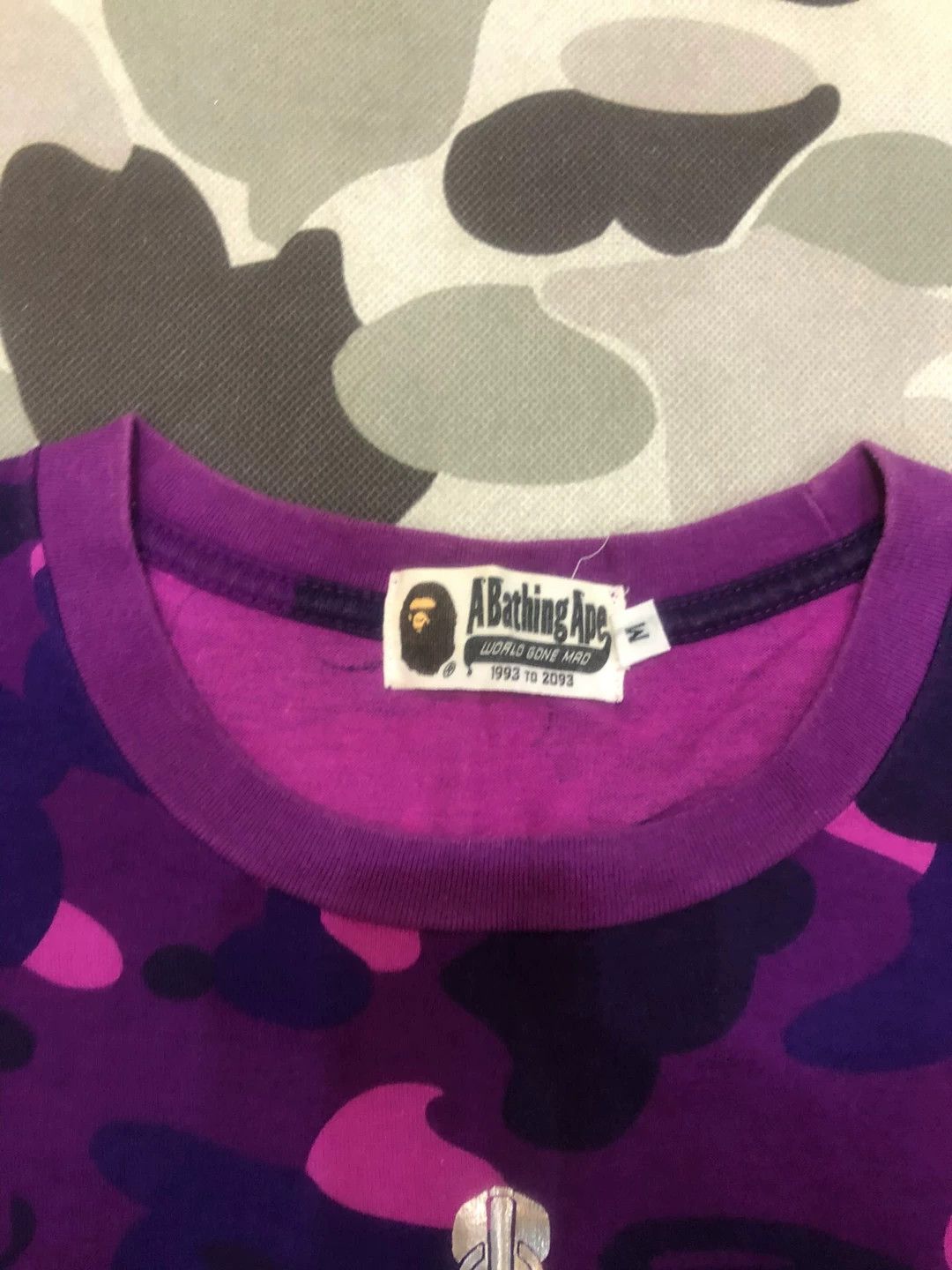 Bape A Bathing Ape Purple Shark Camo T-Shirt Size M Size US M / EU 48-50 / 2 - 6 Thumbnail