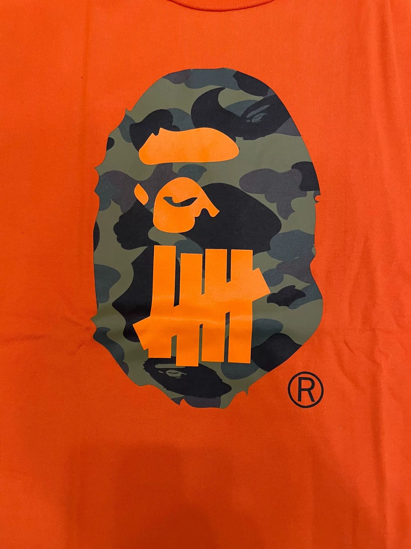 Bape A Bathing Ape x Undefeated Camo Ape Head T-Shirt Size M Size US M / EU 48-50 / 2 - 4 Thumbnail