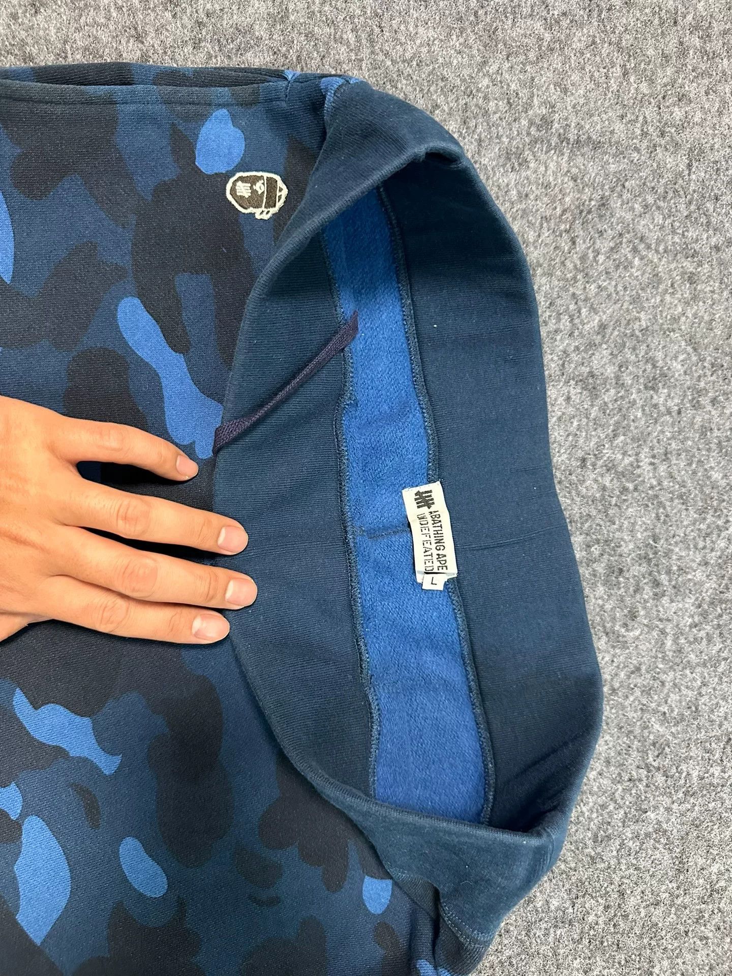 Bape BAPE x Undefeated Blue Camo Sweatpants Size L Size US 34 / EU 50 - 5 Thumbnail