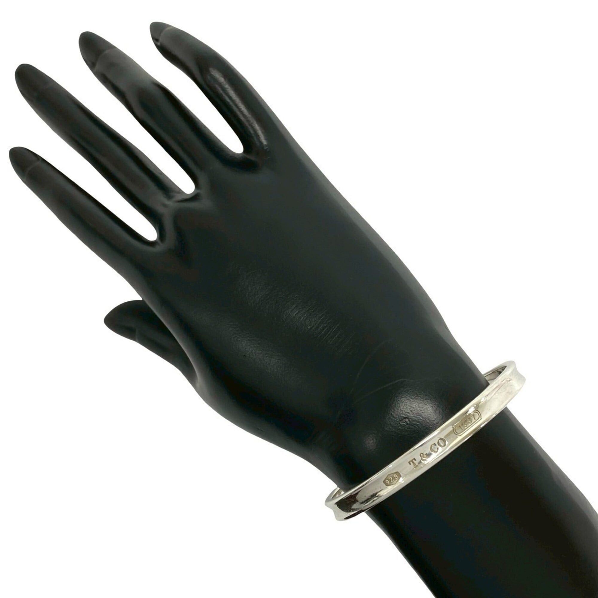Tiffany & Co. TIFFANY&Co. Tiffany Narrow Bangle, Sterling Silver 925 Bracelet, Accessory, 53665 Size ONE SIZE - 2 Thumbnail