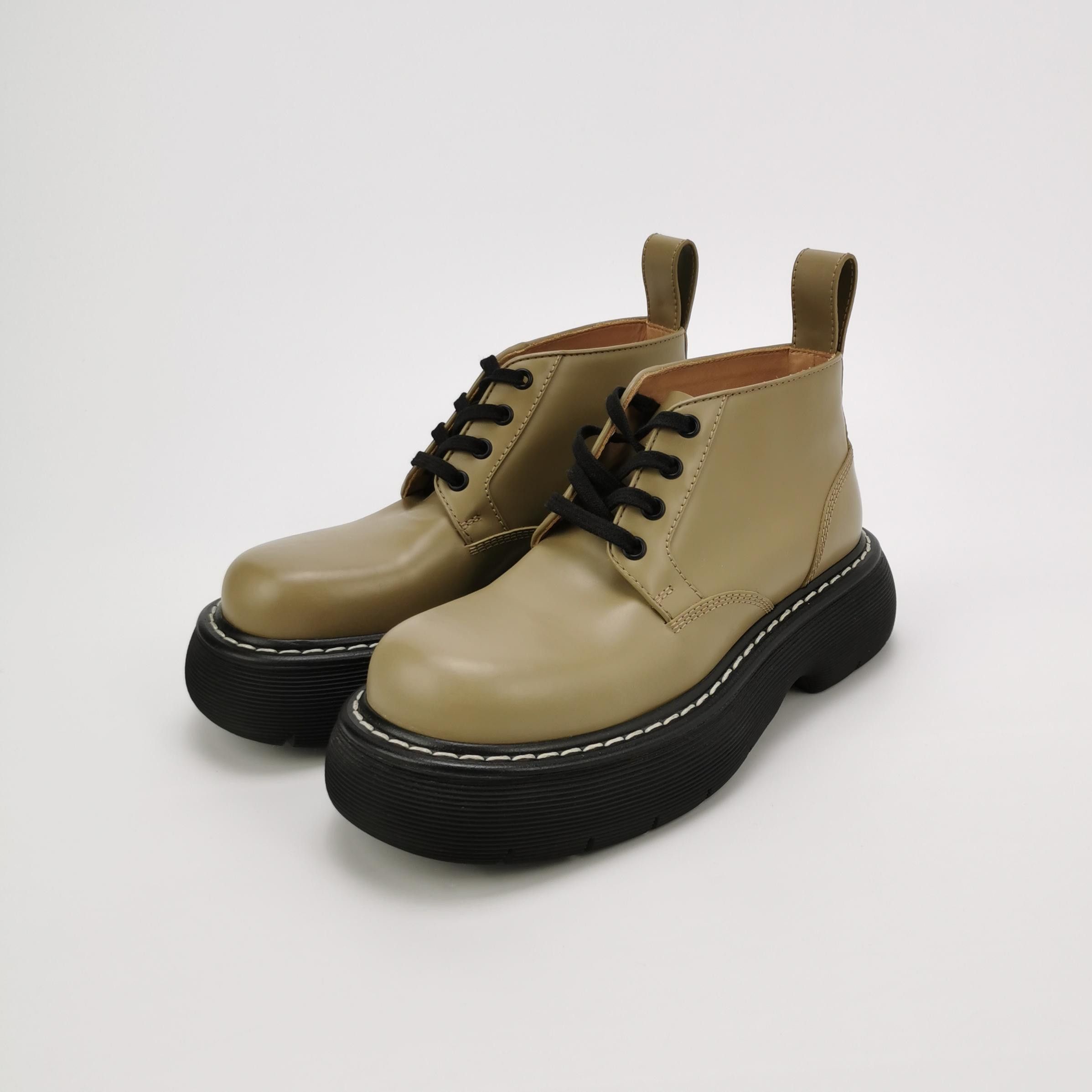 Bottega Veneta Bottega Veneta Women 7 Lowtop Sneakers Size US 7 / IT 37 - 2 Thumbnail