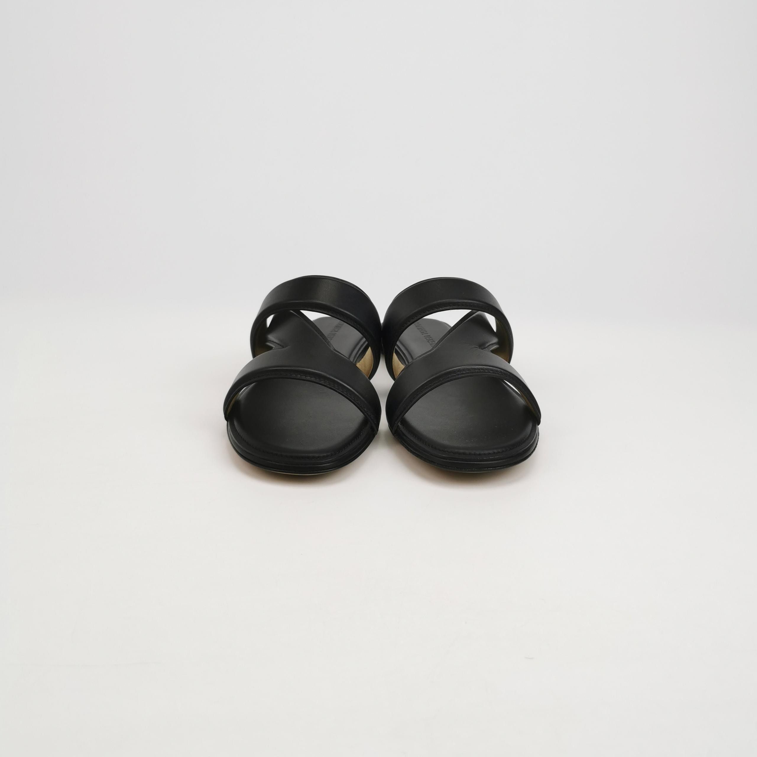 Bottega Veneta Bottega Veneta Women 8 Sandals Size US 8 / IT 38 - 3 Thumbnail