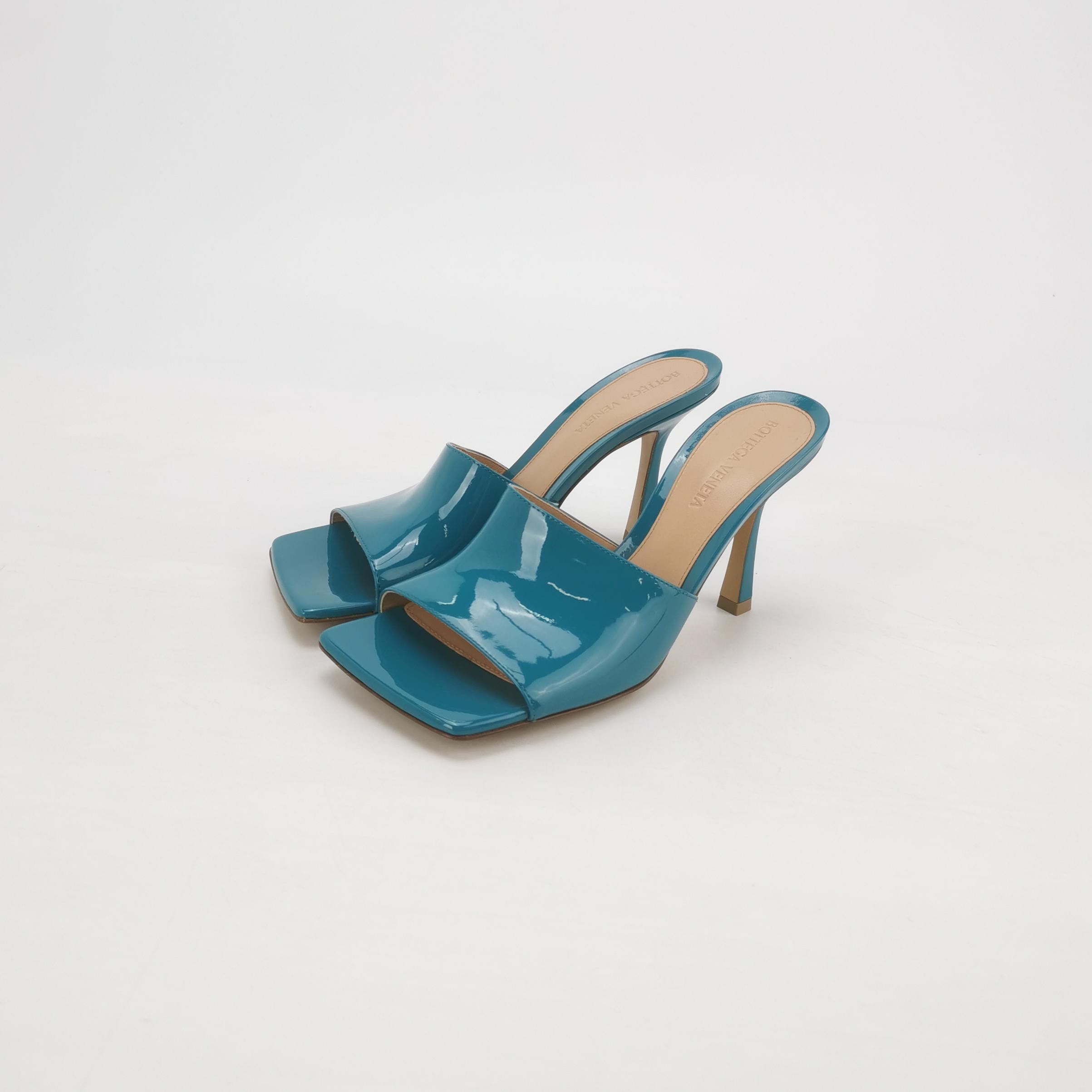 Bottega Veneta Bottega Veneta Women 6 Sandals Size US 6 / IT 36 - 2 Thumbnail