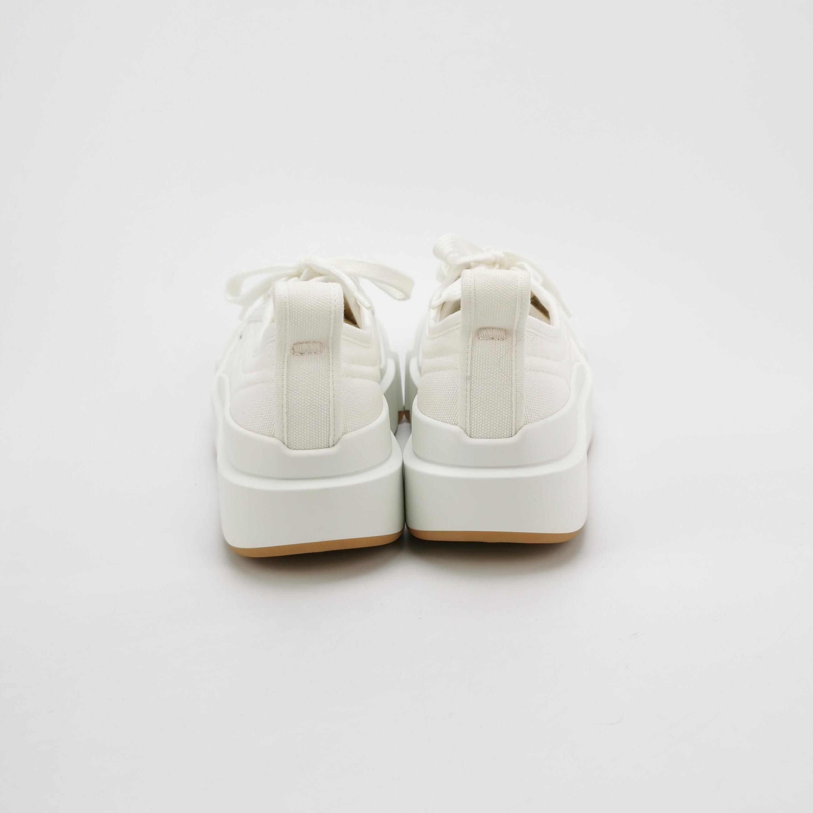Bottega Veneta Bottega Veneta Women 8 Lowtop Sneakers Size US 8 / IT 38 - 4 Thumbnail
