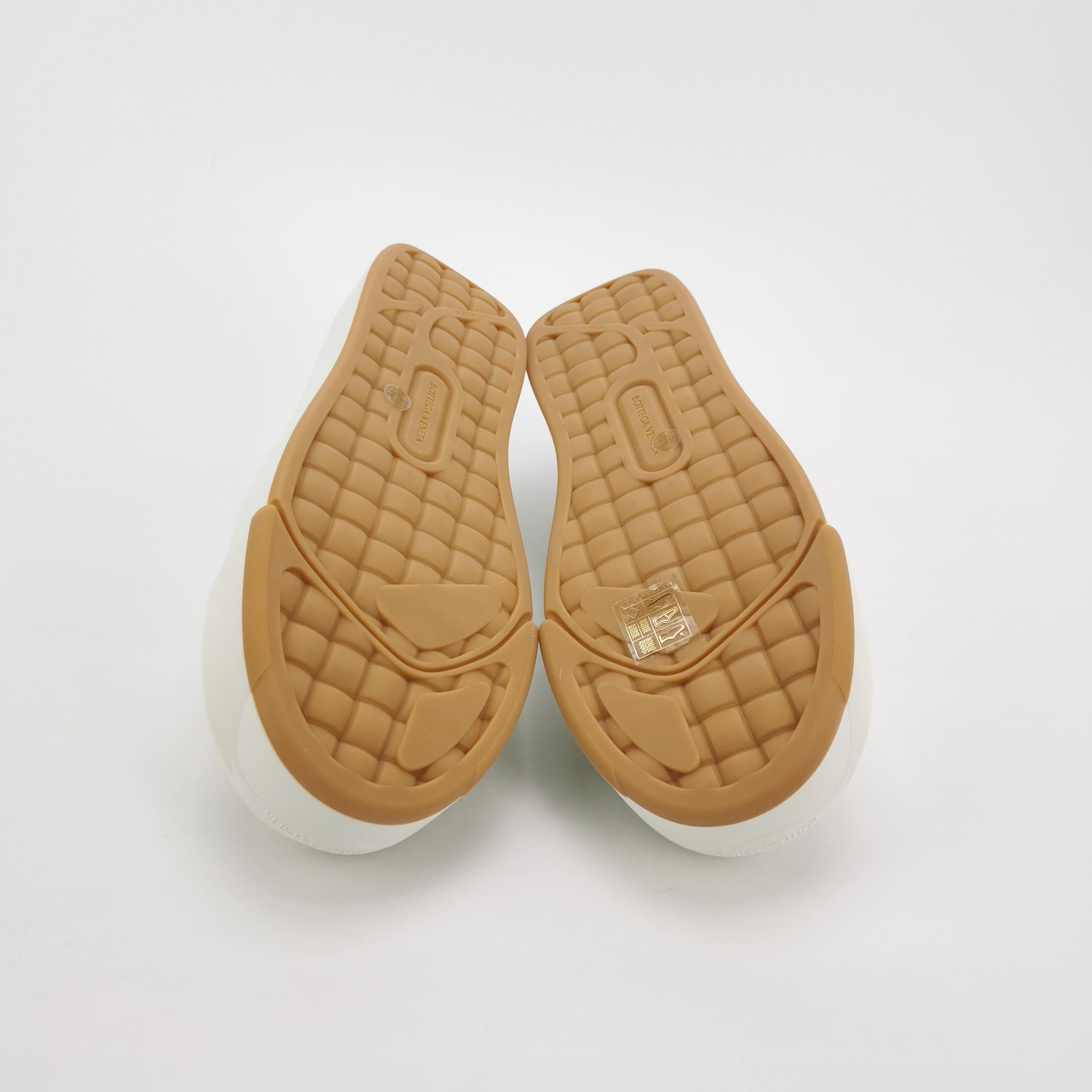 Bottega Veneta Bottega Veneta Women 8 Lowtop Sneakers Size US 8 / IT 38 - 5 Thumbnail