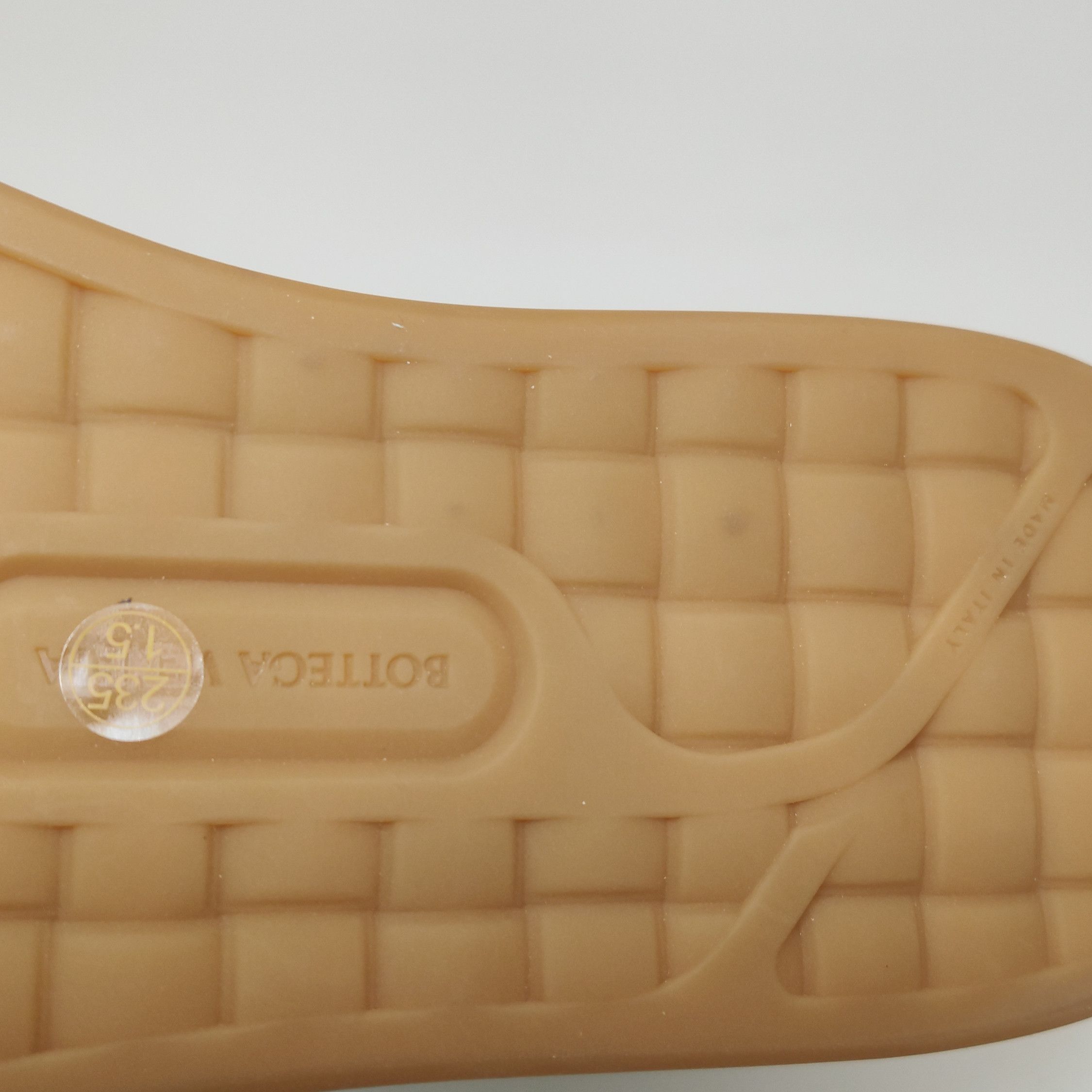Bottega Veneta Bottega Veneta Women 7 Lowtop Sneakers Size US 7 / IT 37 - 8 Thumbnail