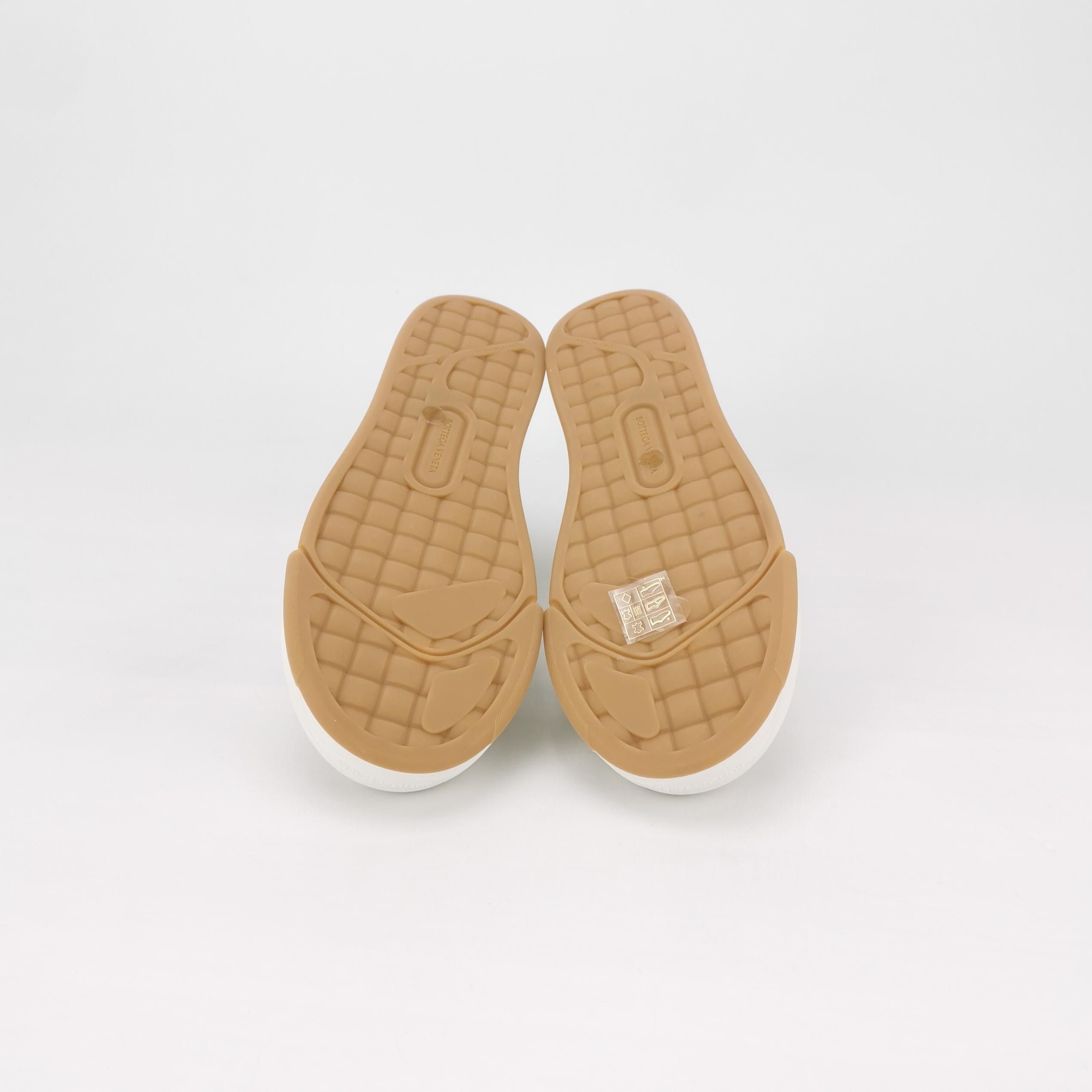 Bottega Veneta Bottega Veneta Women 7 Lowtop Sneakers Size US 7 / IT 37 - 5 Thumbnail