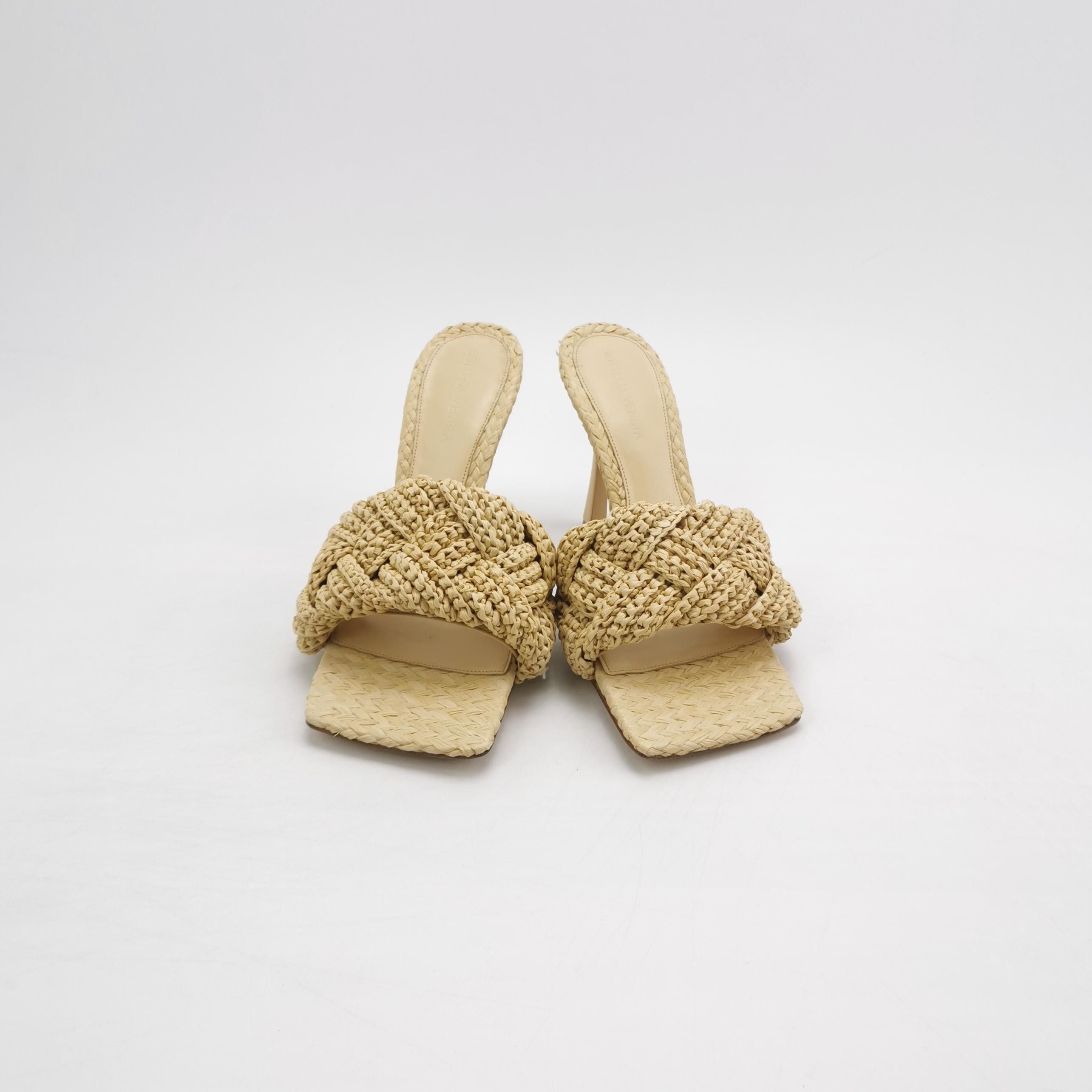Bottega Veneta Bottega Veneta Women 8 Sandals Size US 8 / IT 38 - 3 Thumbnail