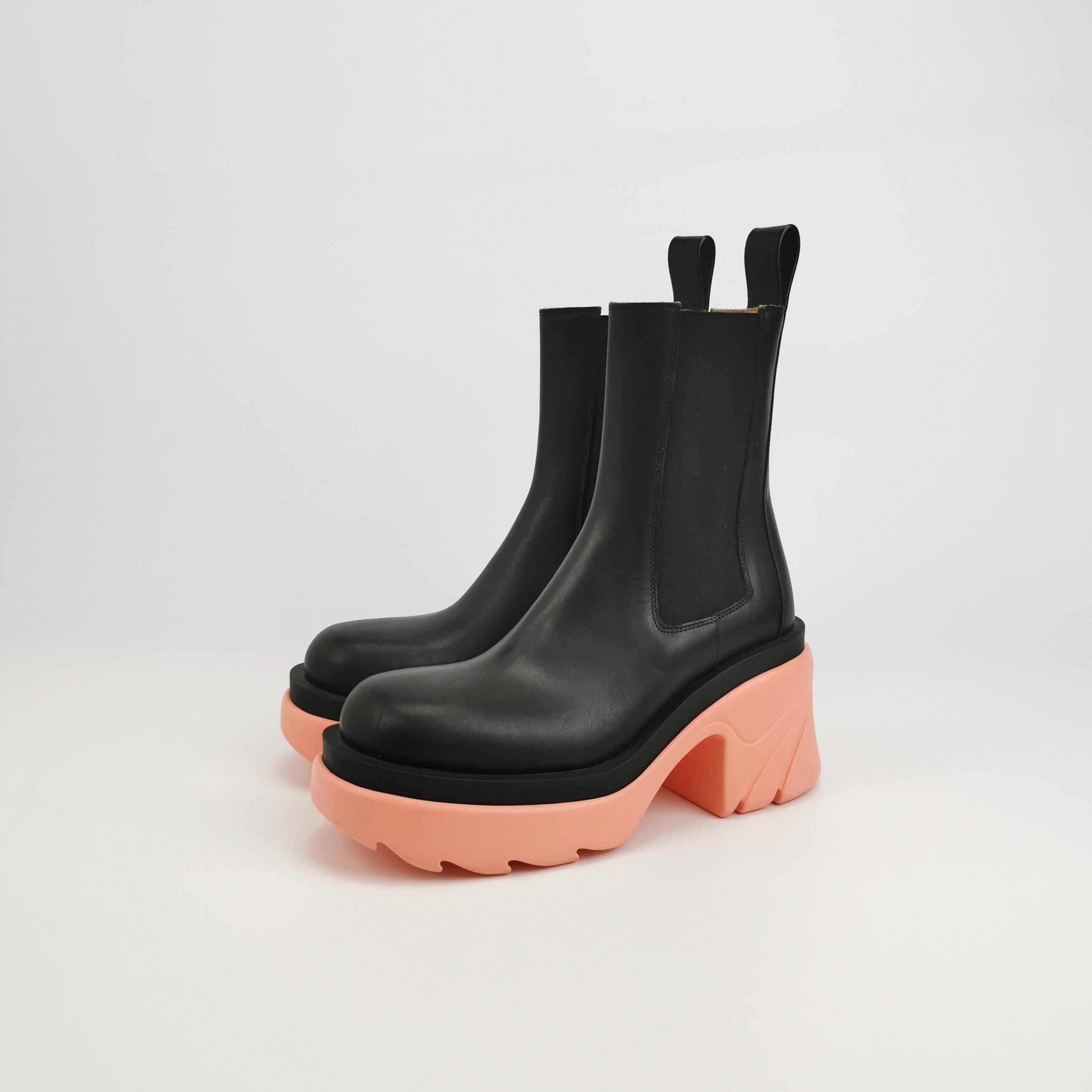 Bottega Veneta Bottega Veneta Women 7 Boots Size US 7 / IT 37 - 2 Thumbnail
