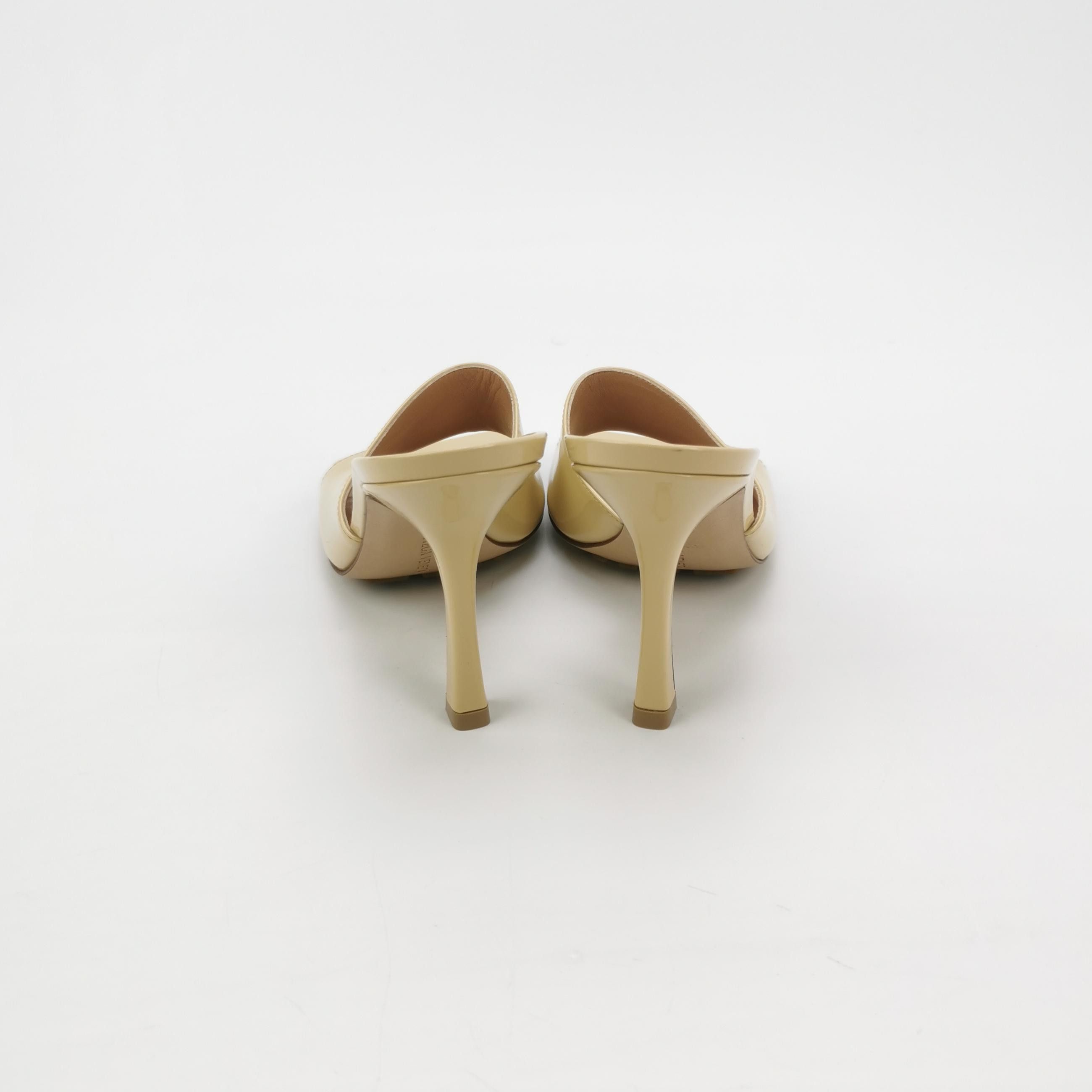 Bottega Veneta Bottega Veneta Women 5 Sandals Size US 5 / IT 35 - 4 Thumbnail