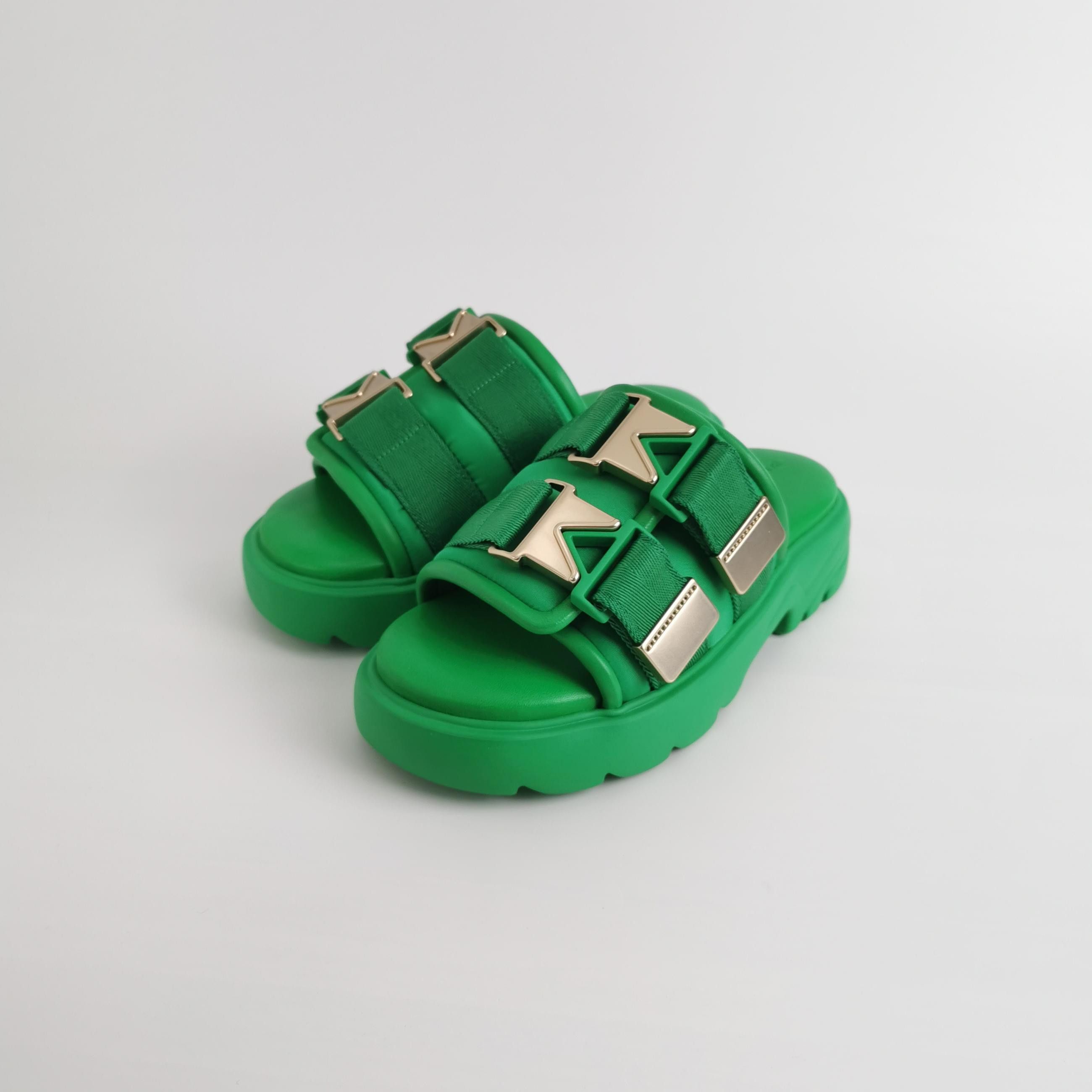 Bottega Veneta Bottega Veneta Women 5 Sandals Size US 5 / IT 35 - 2 Thumbnail