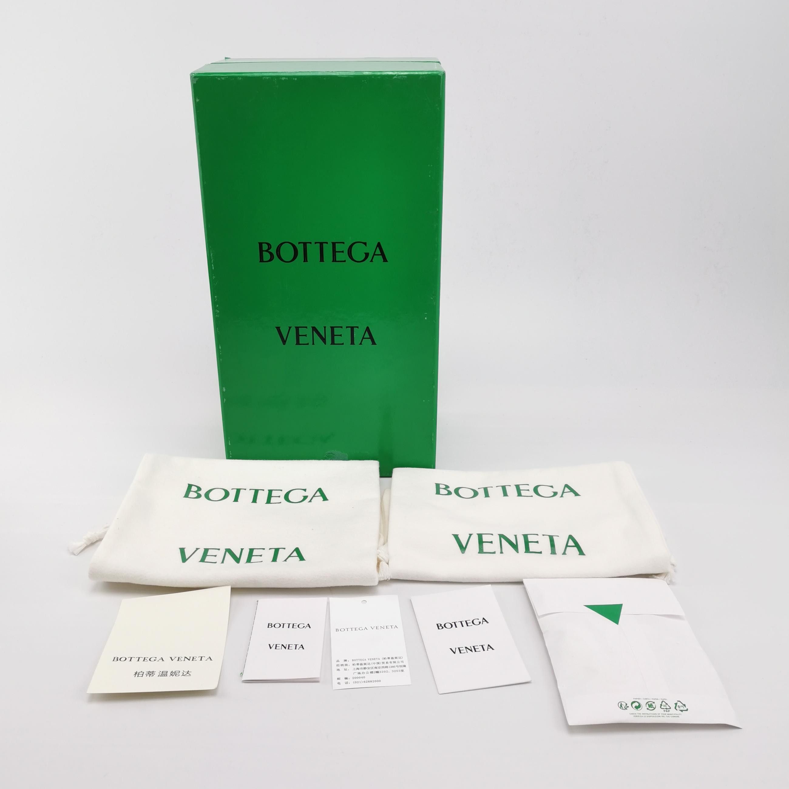 Bottega Veneta Bottega Veneta Women 6 Lowtop Sneakers Size US 6 / IT 36 - 6 Thumbnail
