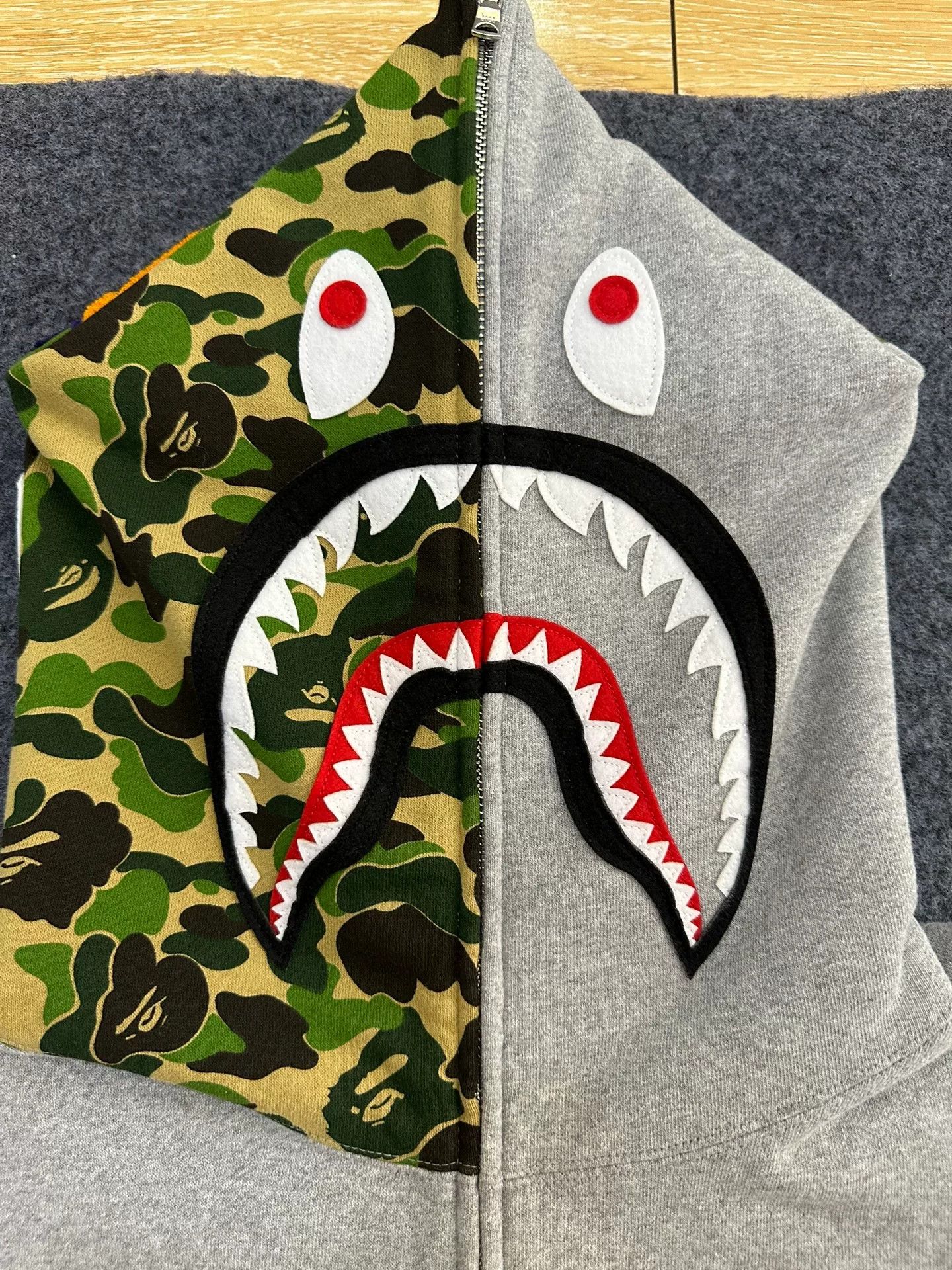 Bape Bape x Liberty Walk Shark Hoodie Gray Size XXL Size US XXL / EU 58 / 5 - 5 Thumbnail