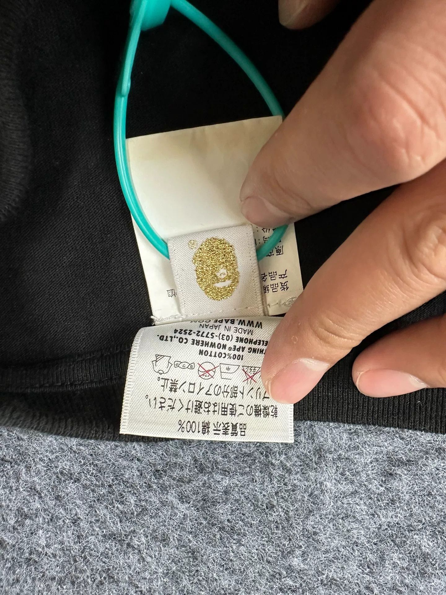 Bape Bape Hello Kitty Graphic T-Shirt Size L Size US L / EU 52-54 / 3 - 8 Thumbnail
