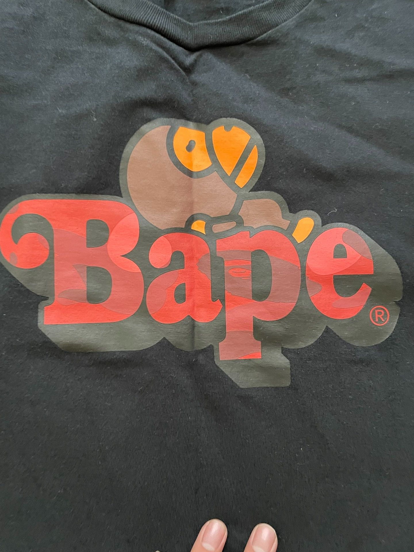 Bape A Bathing Ape Logo Graphic T-Shirt Size L Size US L / EU 52-54 / 3 - 3 Thumbnail