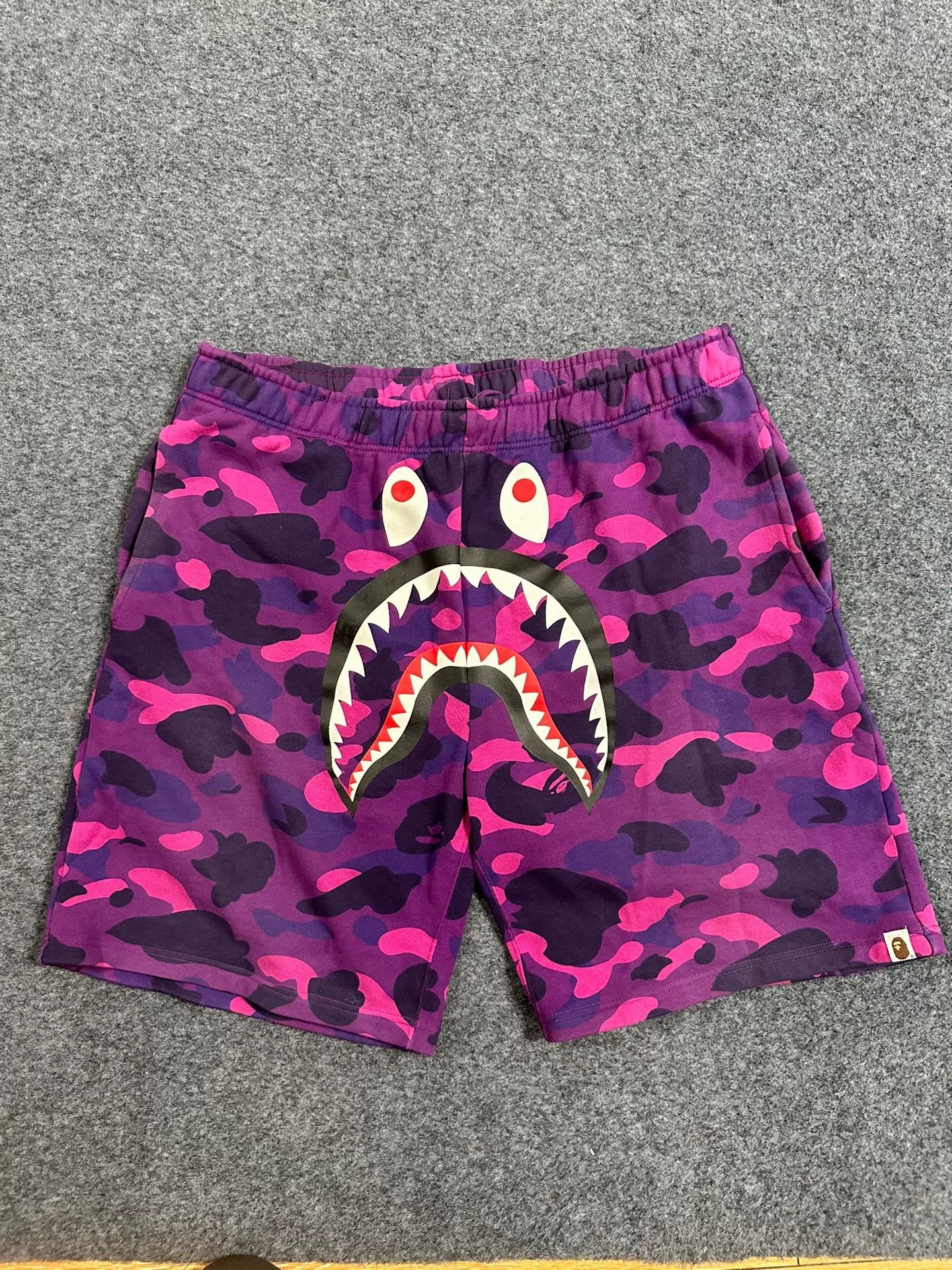 Bape Bape Purple Camo Shark Shorts 2XL Size US 38 / EU 54 - 2 Thumbnail