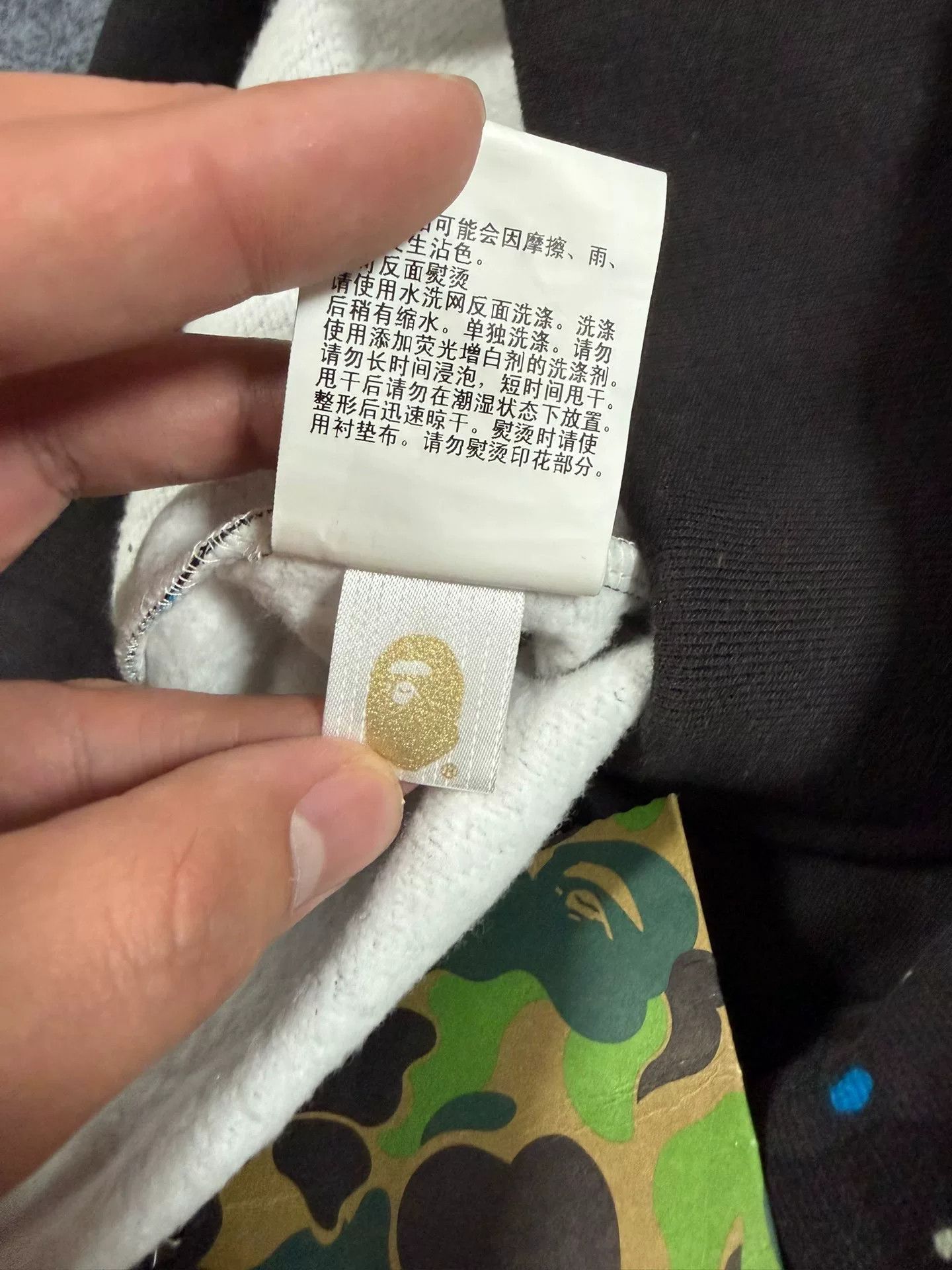 Bape Bape Galaxy Camo Shark Shorts Size L Size US 34 / EU 50 - 6 Thumbnail