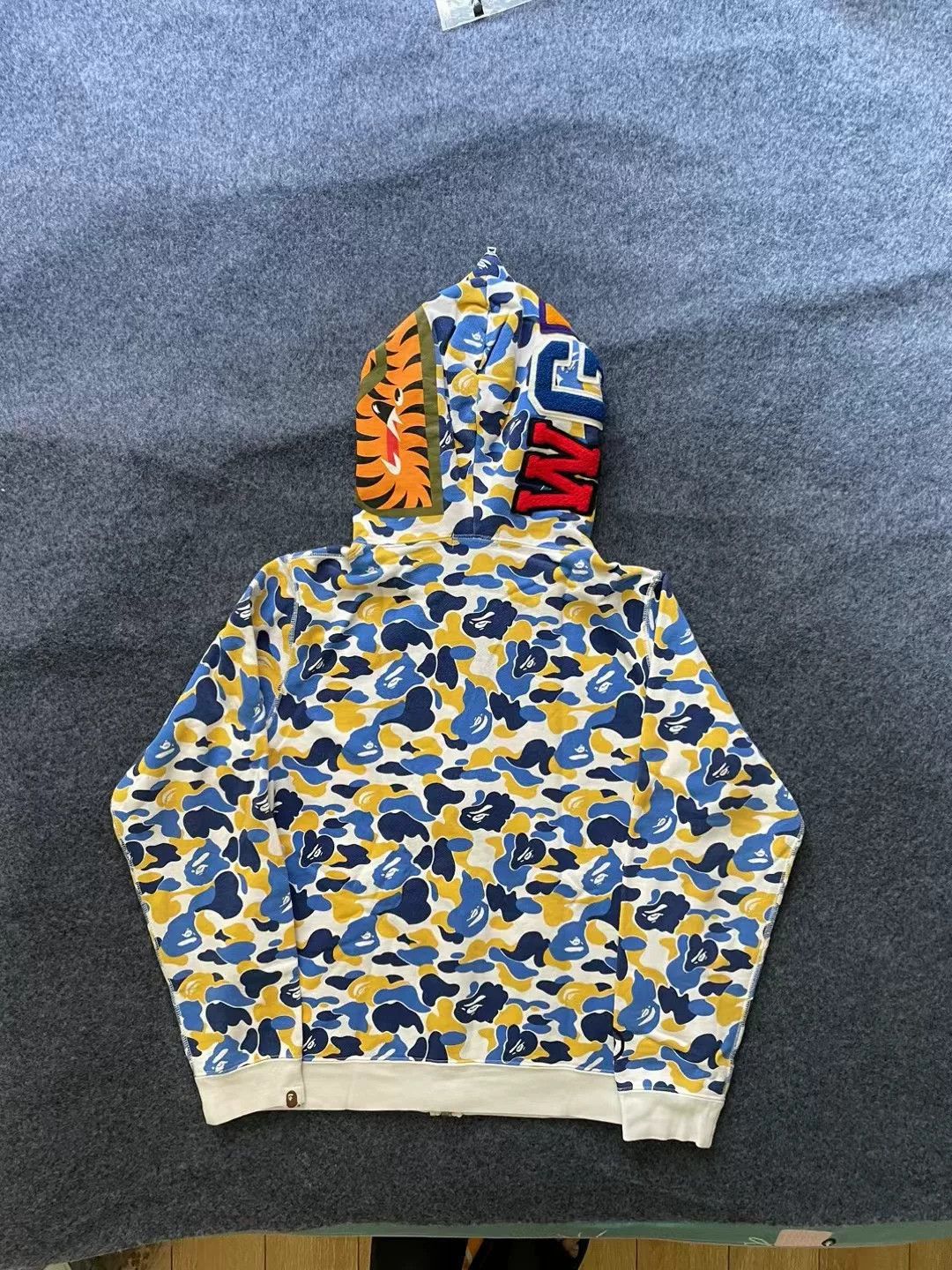 Bape BAPE Multi-Camo Shark Full Zip Hoodie Size M Size US M / EU 48-50 / 2 - 3 Thumbnail