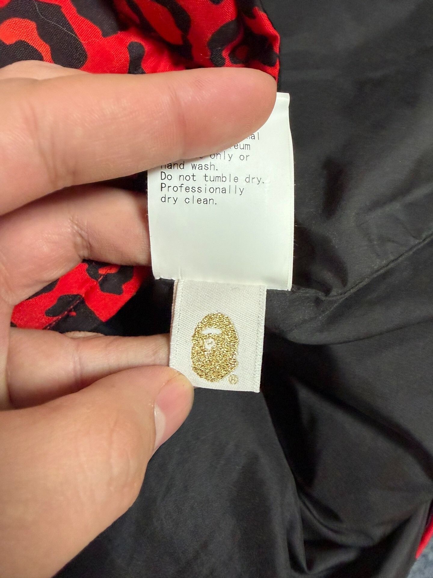 Bape BAPE Red Leopard Puffer Jacket Size L Size US L / EU 52-54 / 3 - 6 Thumbnail