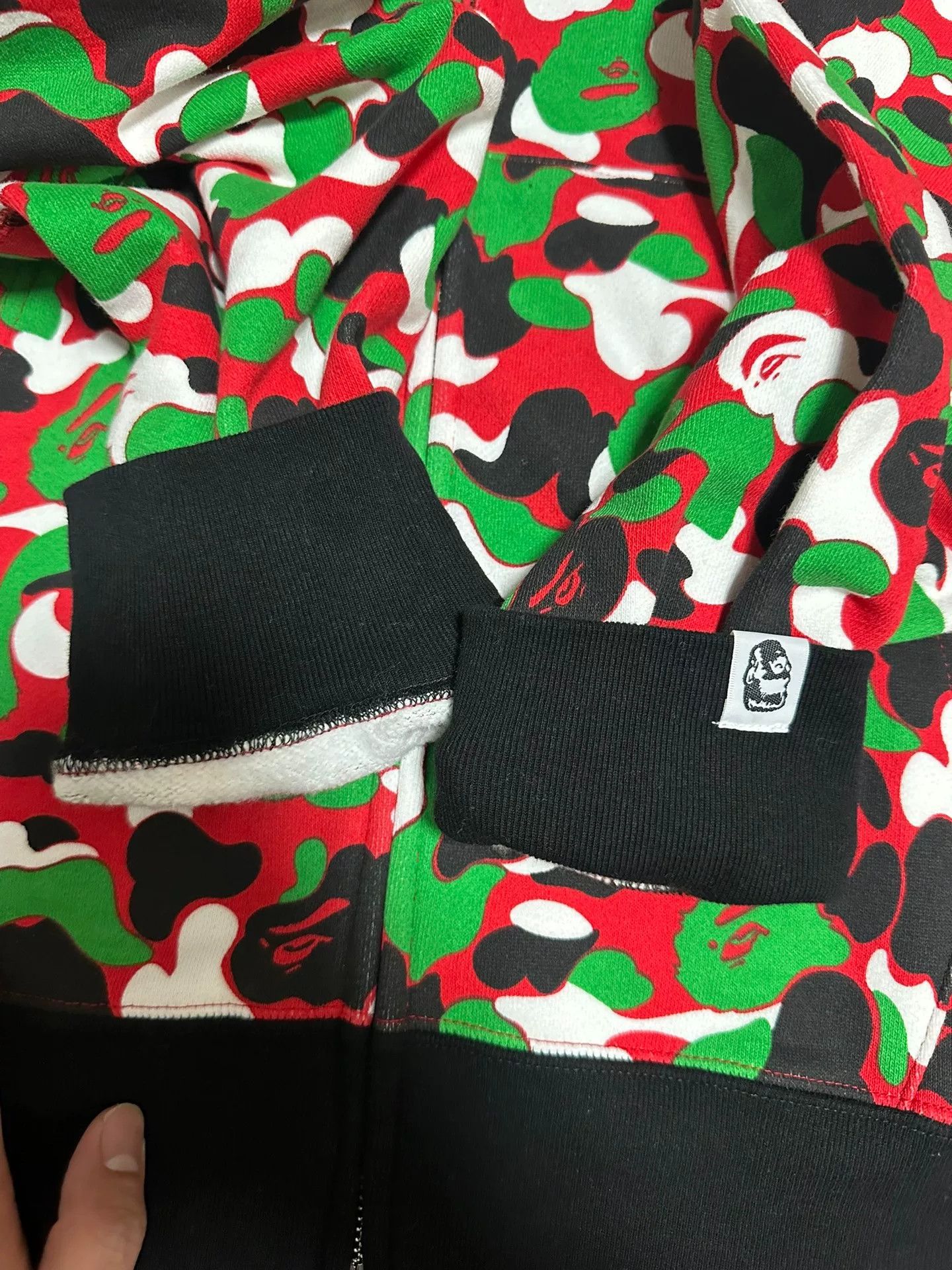 Bape Bape Multicolor Shark Hoodie 2XL Size US XXL / EU 58 / 5 - 6 Thumbnail
