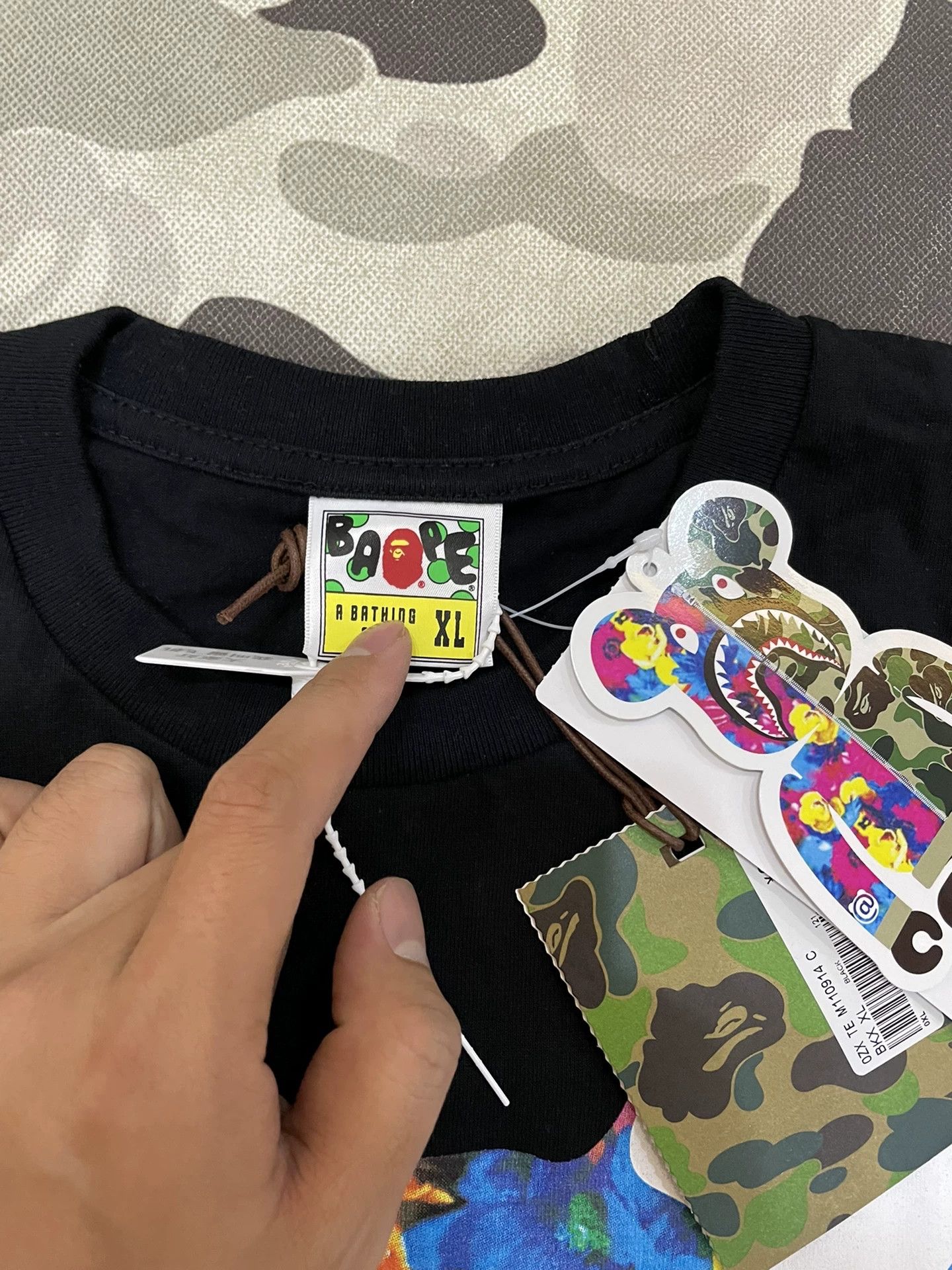 Bape BAPE x Mika Ninagawa Graphic T-Shirt Size XL Size US XL / EU 56 / 4 - 4 Thumbnail