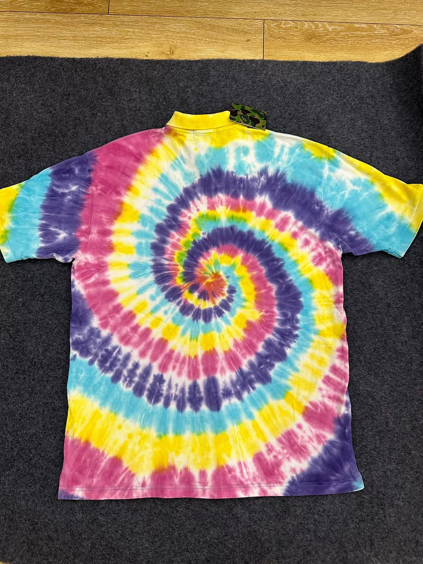 Bape BAPE Tie-Dye Polo Shirt XL Size US XL / EU 56 / 4 - 3 Thumbnail