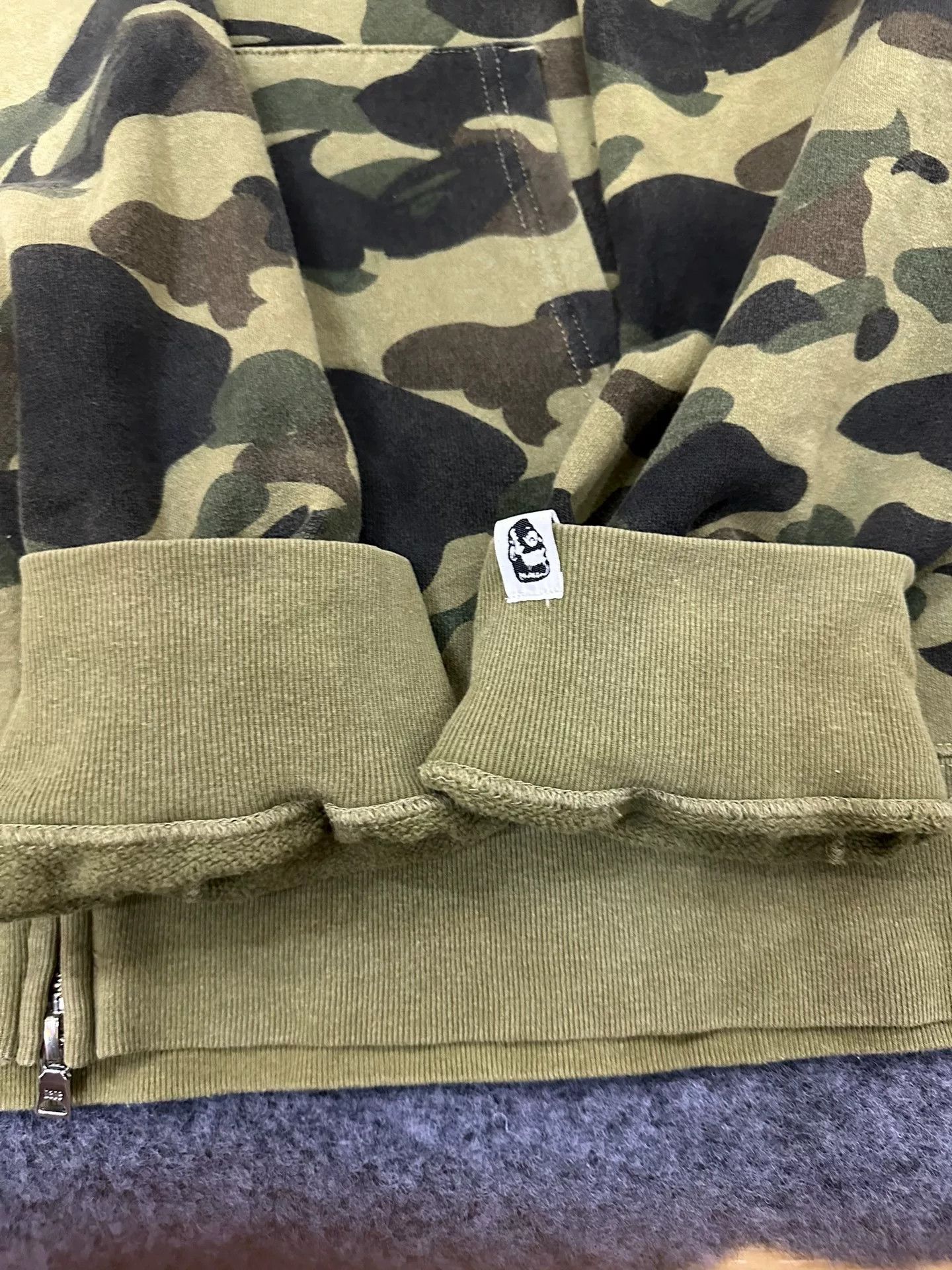 Bape BAPE Shark Camo Hoodie Size 2XL Size US XXL / EU 58 / 5 - 7 Thumbnail