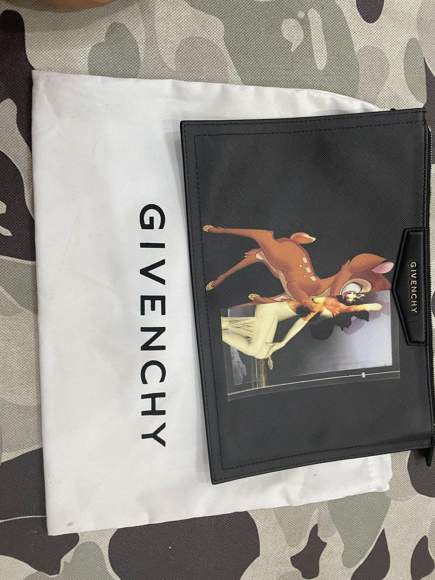 Givenchy Givenchy Bambi Pouch Size ONE SIZE - 2 Thumbnail