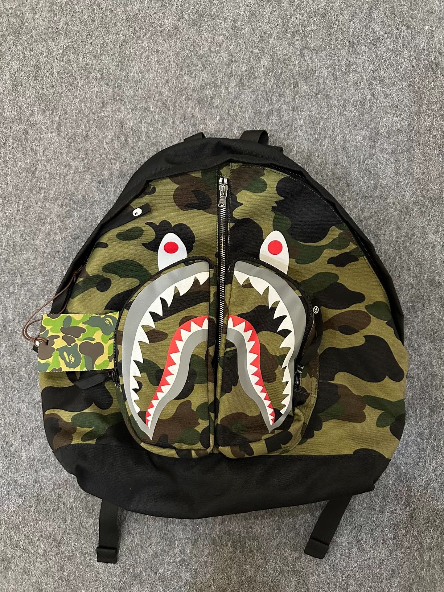 Bape Bape Camo Shark Backpack ONE SIZE Size ONE SIZE - 2 Thumbnail