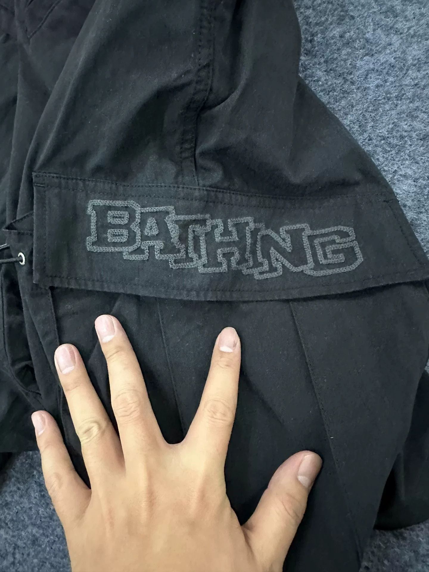 Bape BAPE Embroidered Logo Cargo Shorts Size XL Size US 36 / EU 52 - 8 Thumbnail