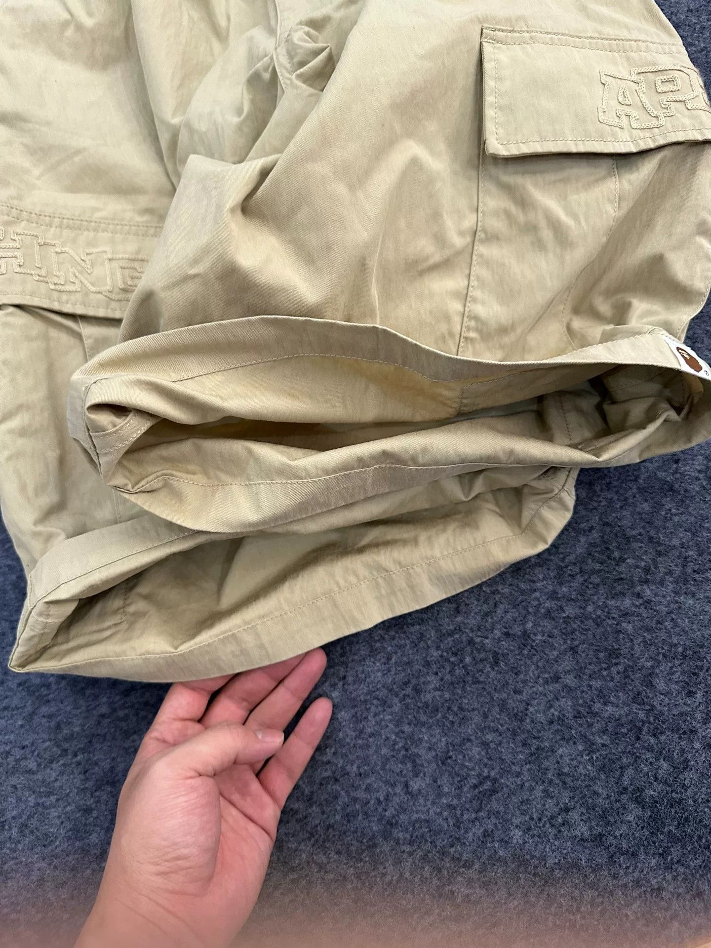 Bape BAPE Logo Cargo Shorts Size XL Size US 36 / EU 52 - 5 Thumbnail