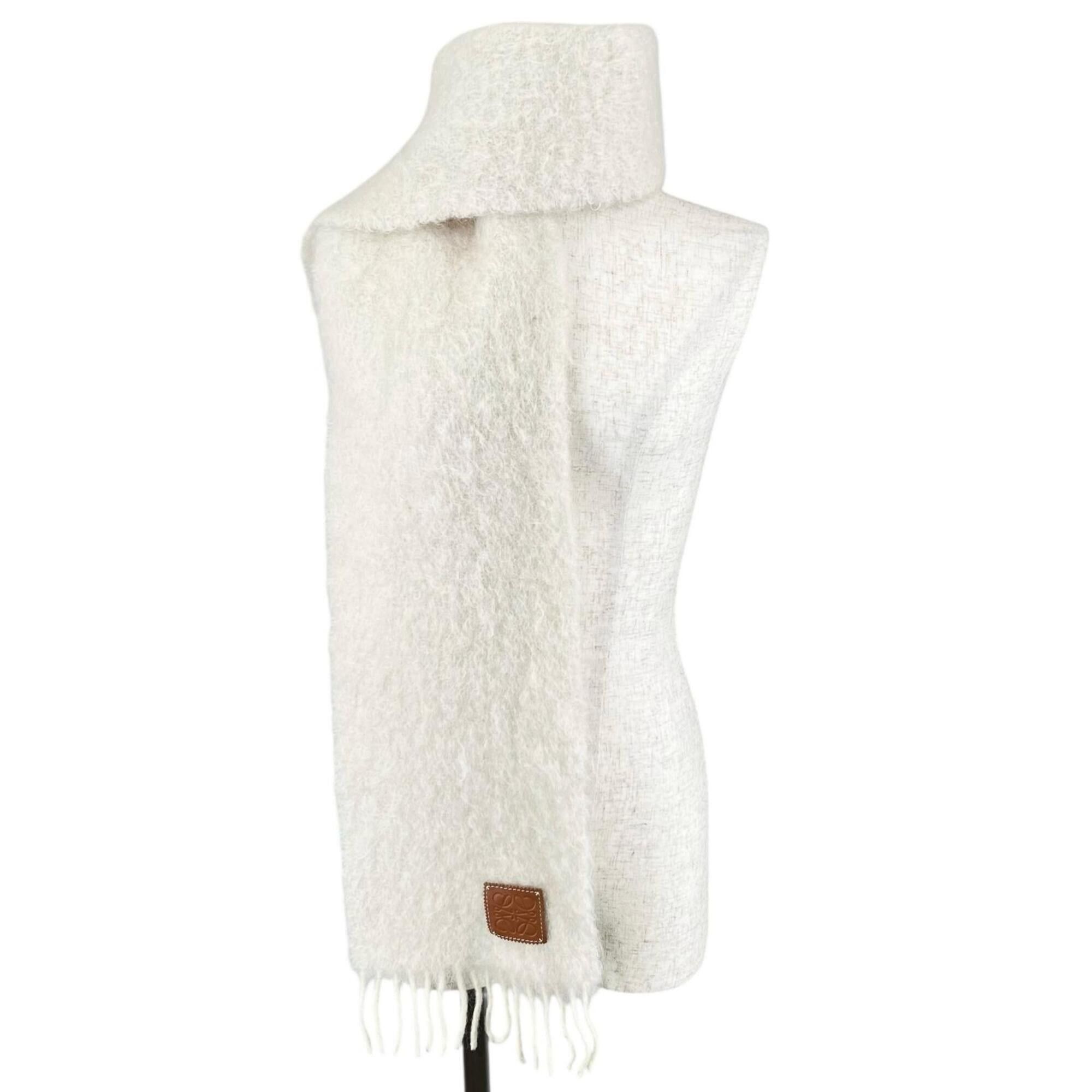 Loewe LOEWE Mohair Wool Anagram Leather Patch Fringe Stole/Scarf, White, Made in Spain, Authentic, Women's Size ONE SIZE - 2 Thumbnail