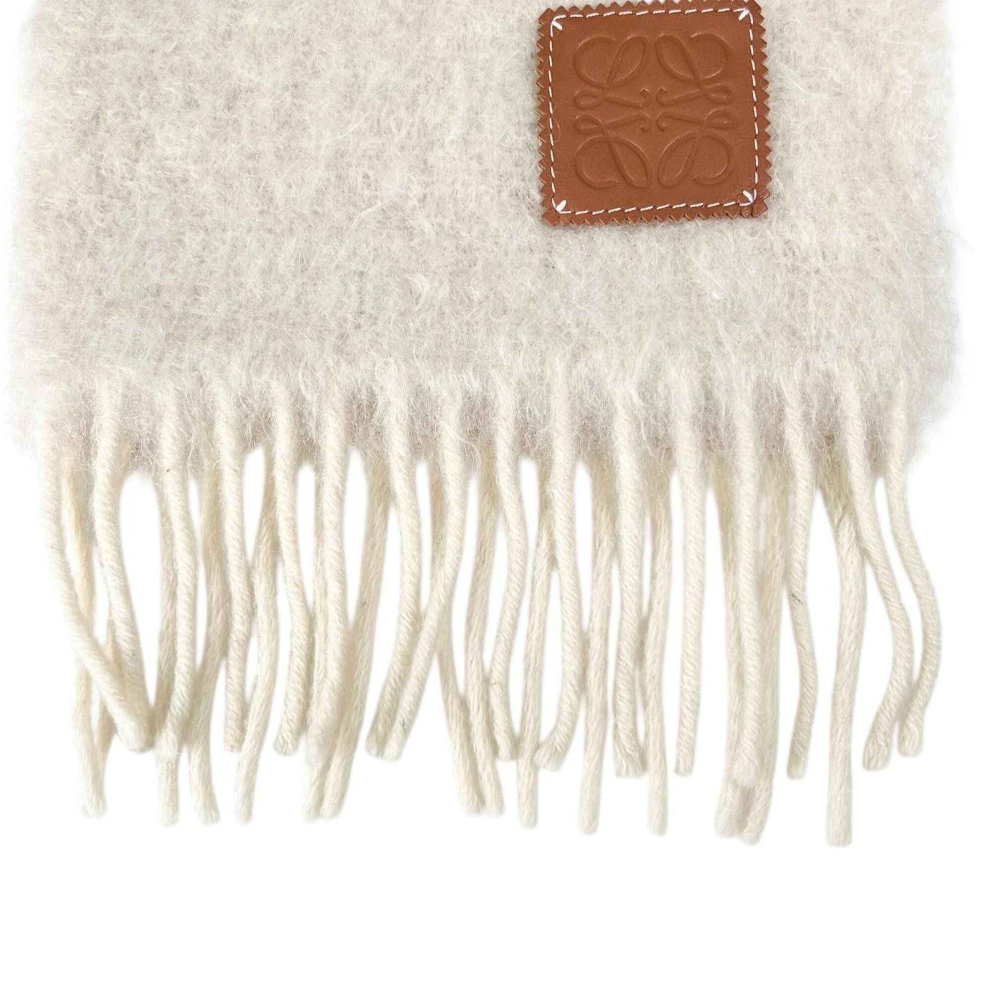 Loewe LOEWE Mohair Wool Anagram Leather Patch Fringe Stole/Scarf, White, Made in Spain, Authentic, Women's Size ONE SIZE - 4 Thumbnail