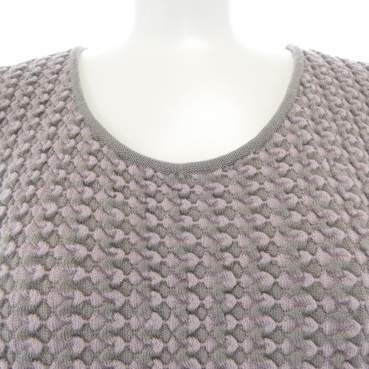 Giorgio Armani Giorgio Armani Giorgio Armani Knit Top Textile Tops DUTY FREE for USA Size ONE SIZE - 5 Thumbnail