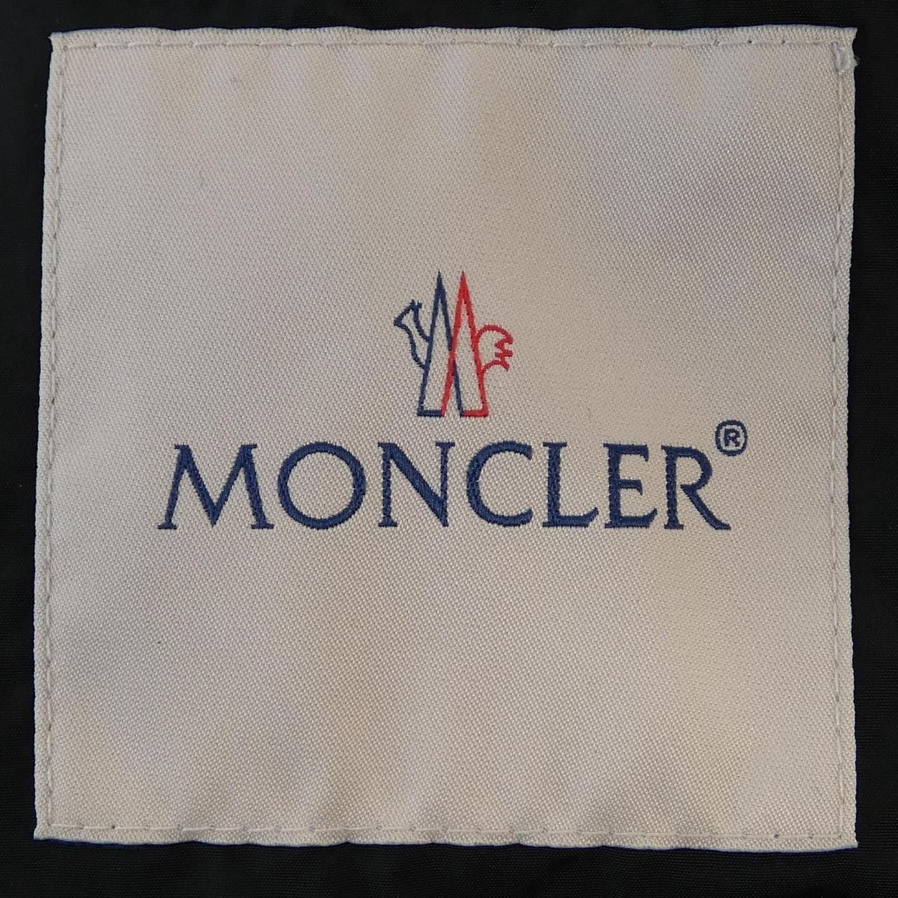 Moncler Moncler Moncler CHARENTE Coat Others Outerwear CHARENTE DUTY FREE for USA Size ONE SIZE - 4 Thumbnail