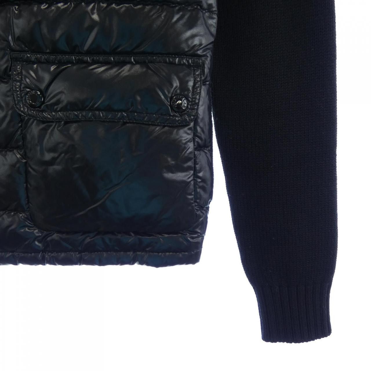 Moncler Moncler Moncler Down Jacket Textile Outerwear 20939457200 DUTY FREE for USA Size ONE SIZE - 8 Thumbnail