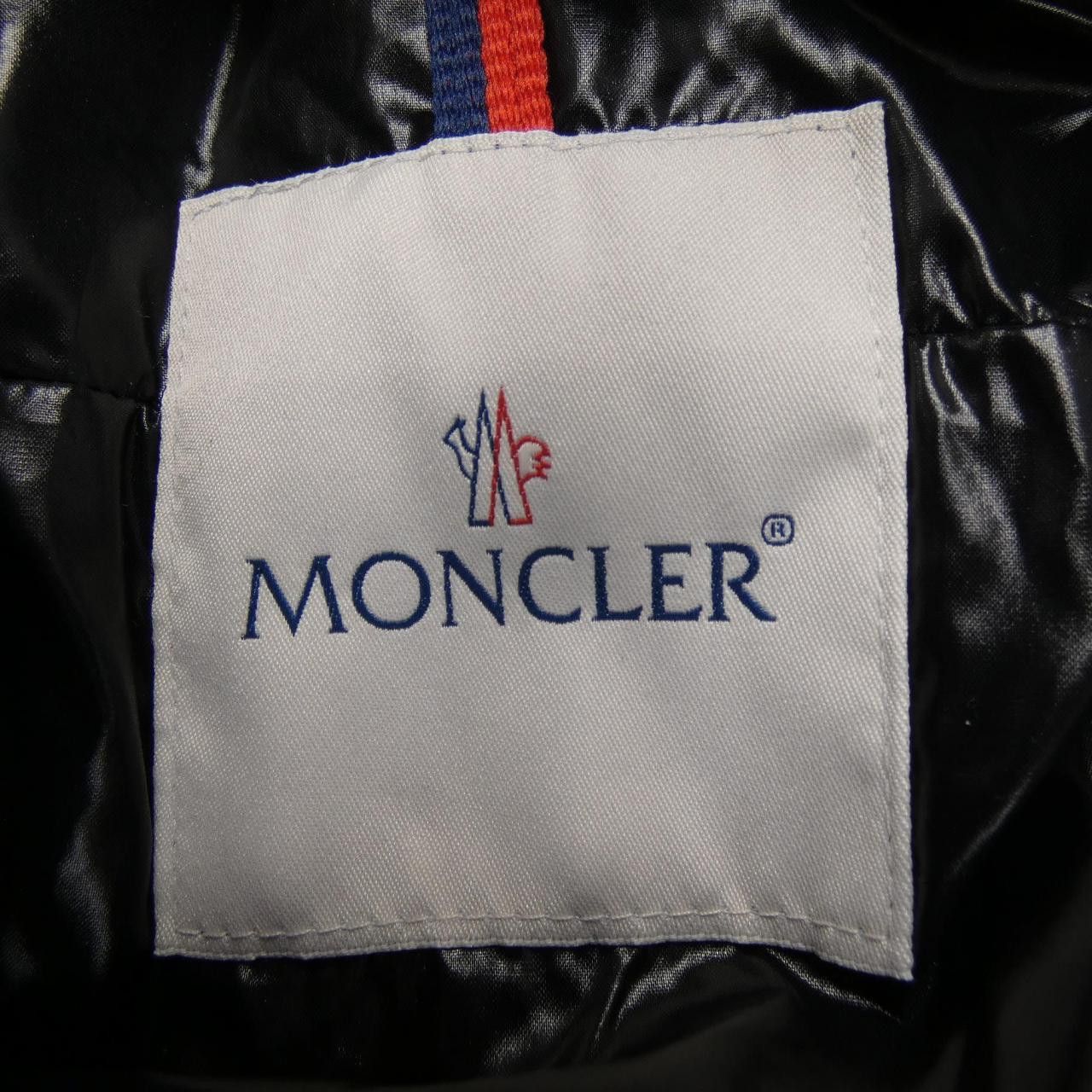 Moncler Moncler Moncler CHAMPETRE Down Jacket Others Outerwear CHAMPETRE DUTY FREE for USA Size ONE SIZE - 5 Thumbnail