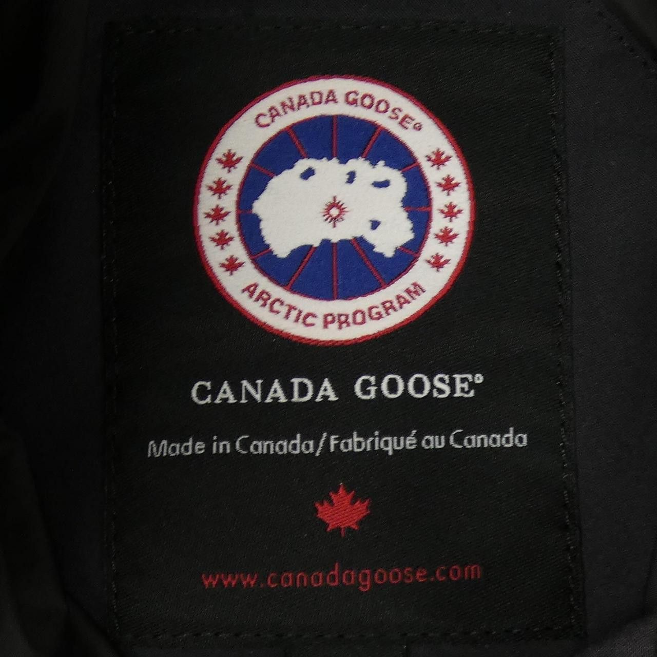 Canada Goose Canada Goose Canada Goose MACKENZIE down coat Textile Outerwear 2302JL DUTY FREE for USA Size ONE SIZE - 4 Thumbnail