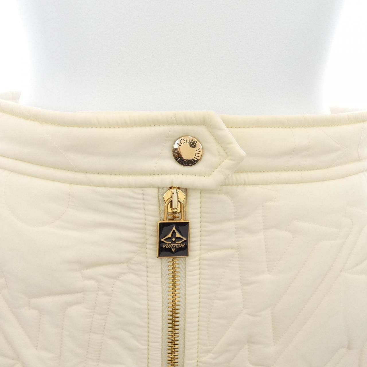 Louis Vuitton Louis Vuitton Louis Vuitton Quilted Monogram Skirt Textile Skirts FOSK06RX3 DUTY FREE for USA Size ONE SIZE - 5 Thumbnail