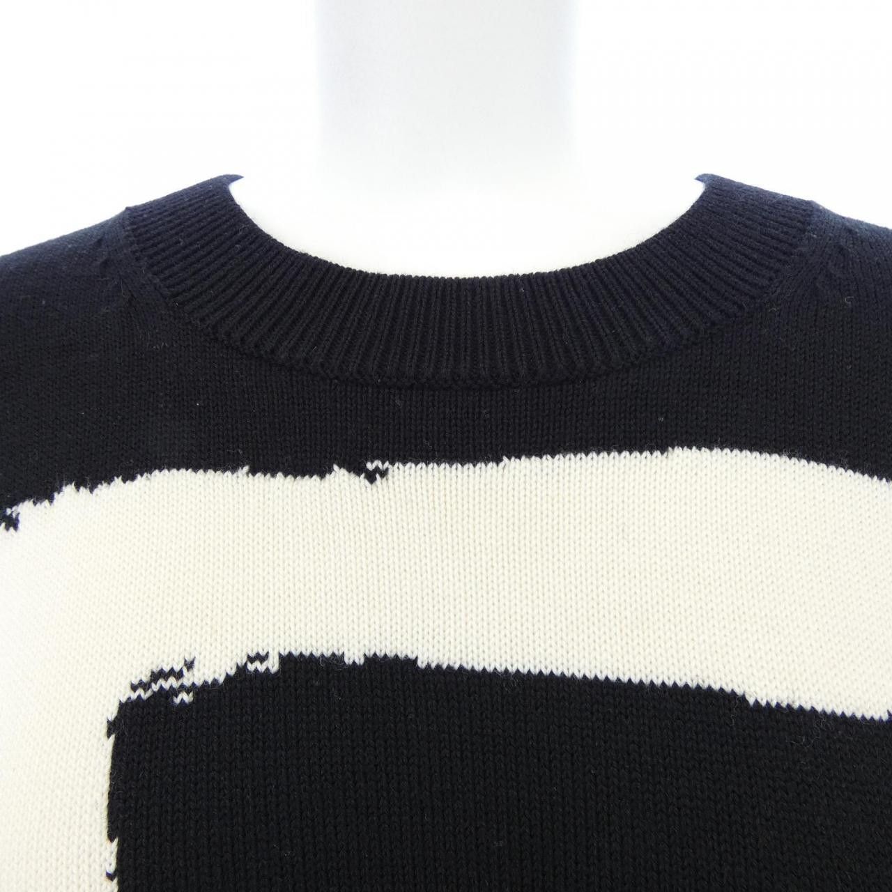 Burberry Burberry Burberry Knitwear Textile Tops 80372281 DUTY FREE for USA Size ONE SIZE - 6 Thumbnail