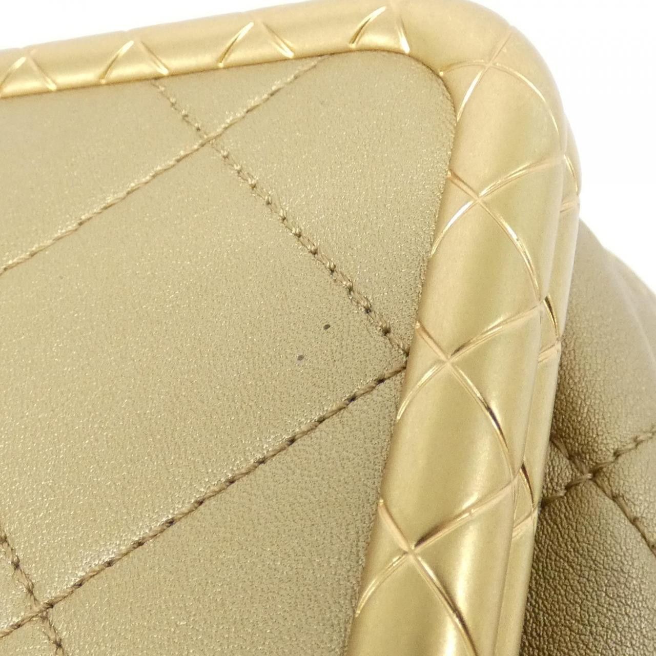 Chanel Chanel Chanel Lambskin Shoulder Bag Leather Crossbody Bag AS1886 DUTY FREE for USA Size ONE SIZE - 4 Thumbnail