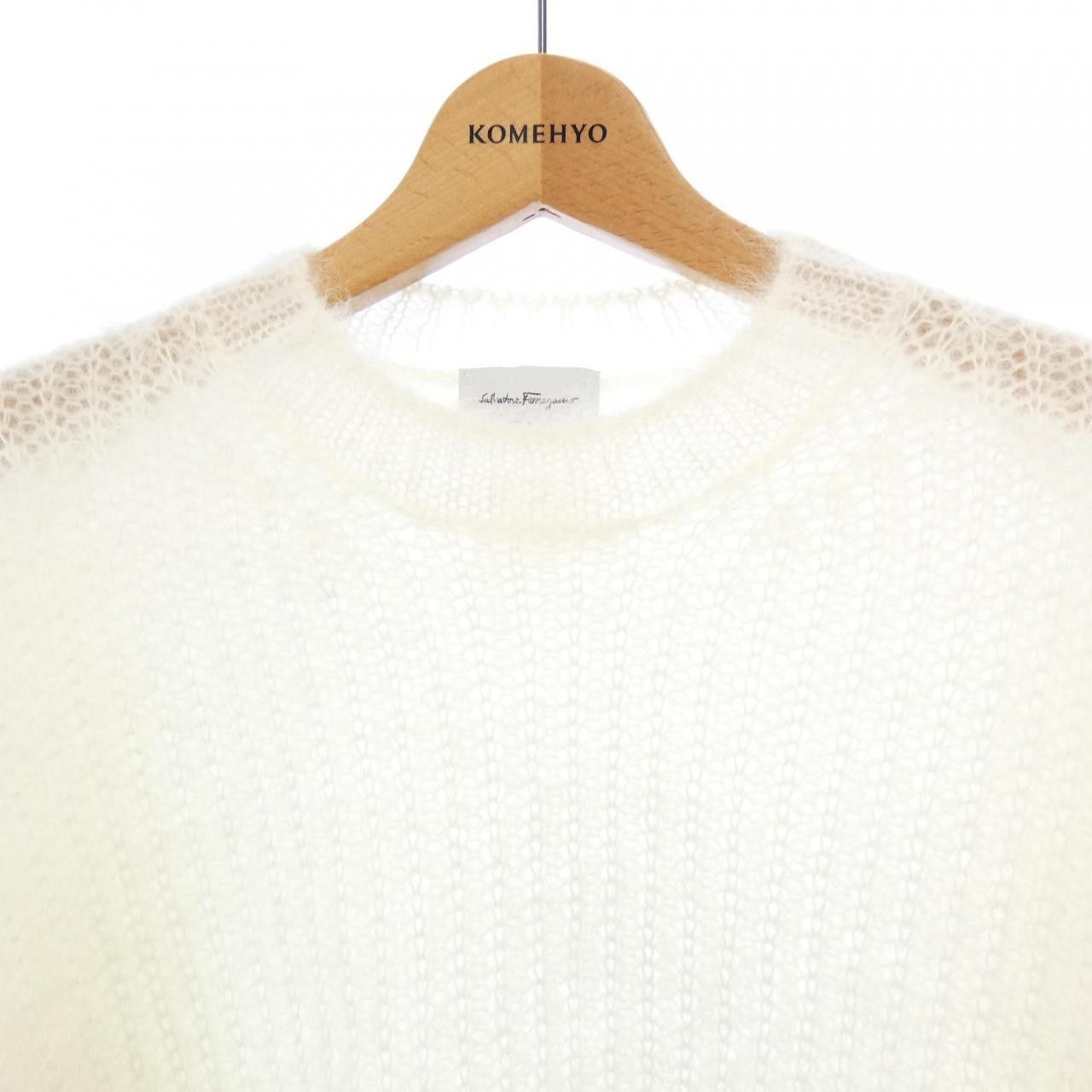 Salvatore Ferragamo Salvatore Ferragamo Salvatore Ferragamo Knitwear Textile Tops DUTY FREE for USA Size ONE SIZE - 5 Thumbnail