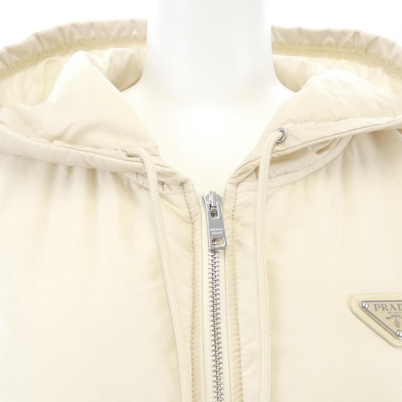 Prada Prada Prada Re-Nylon Jacket Textile Outerwear 292212SOOO1WQ9 DUTY FREE for USA Size ONE SIZE - 5 Thumbnail