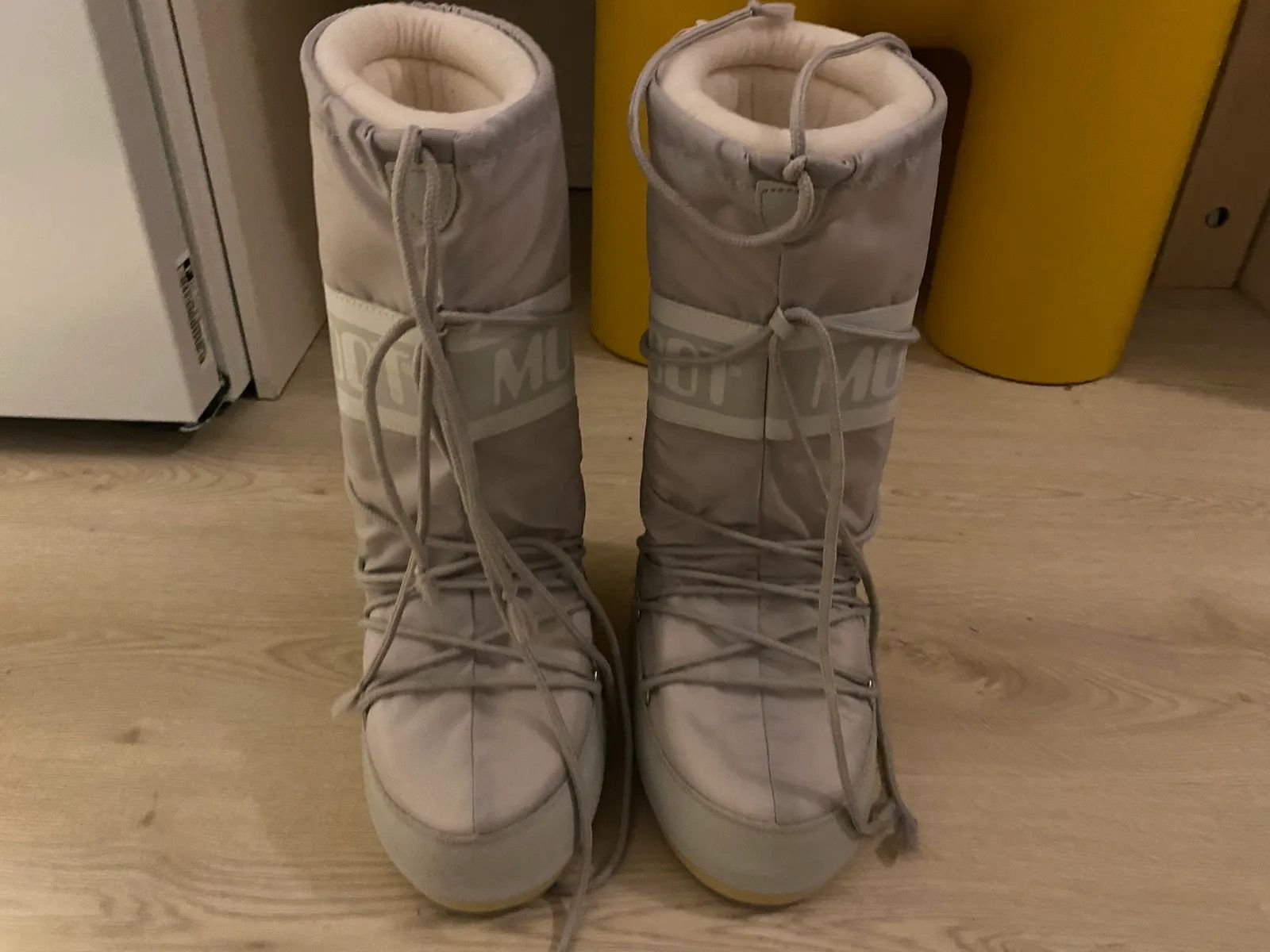 Moon Boot Moon Boot Winter Boots Size US 10 / IT 40 - 4 Thumbnail