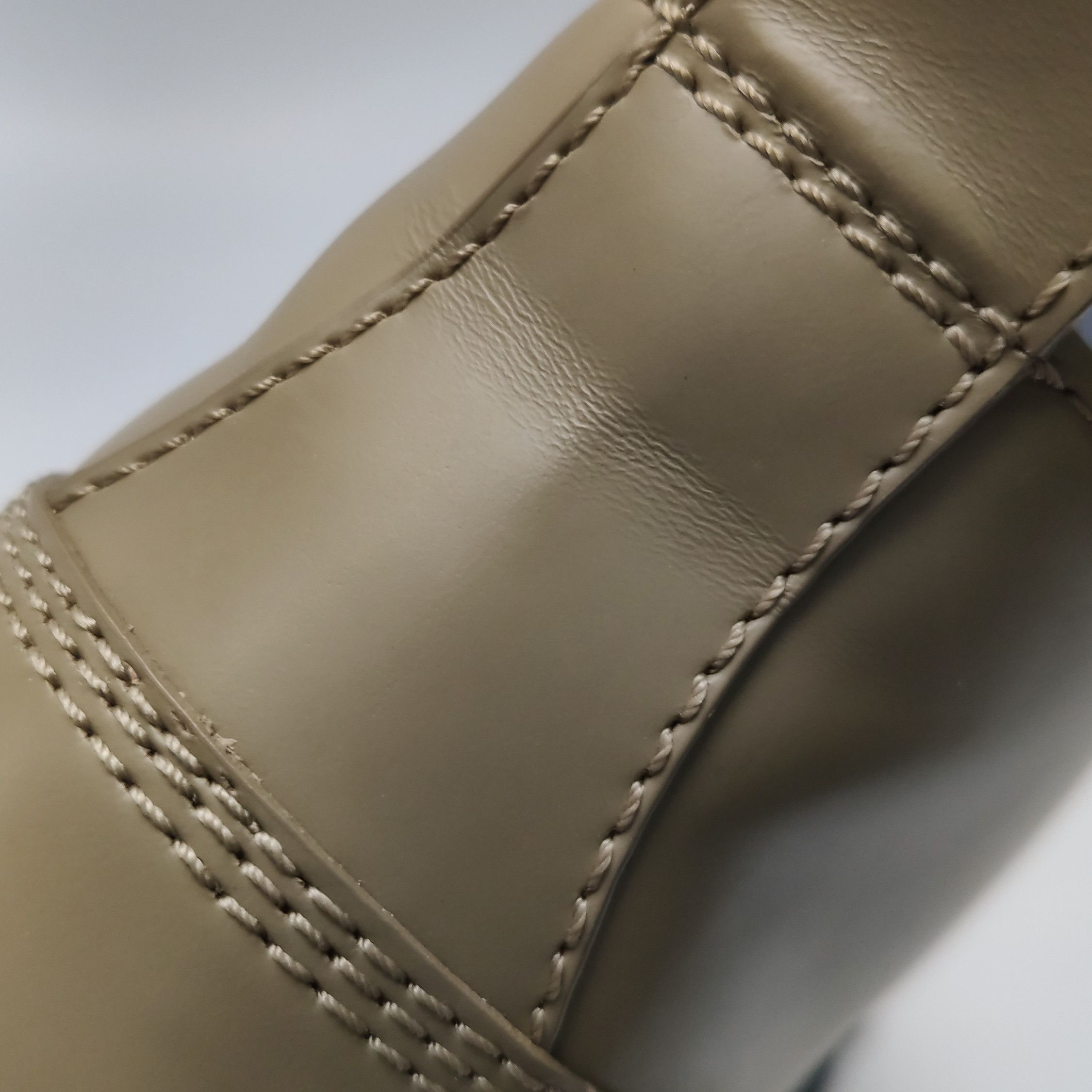 Bottega Veneta Bottega Veneta Women 9 Lowtop Sneakers Size US 9 / IT 39 - 16 Thumbnail