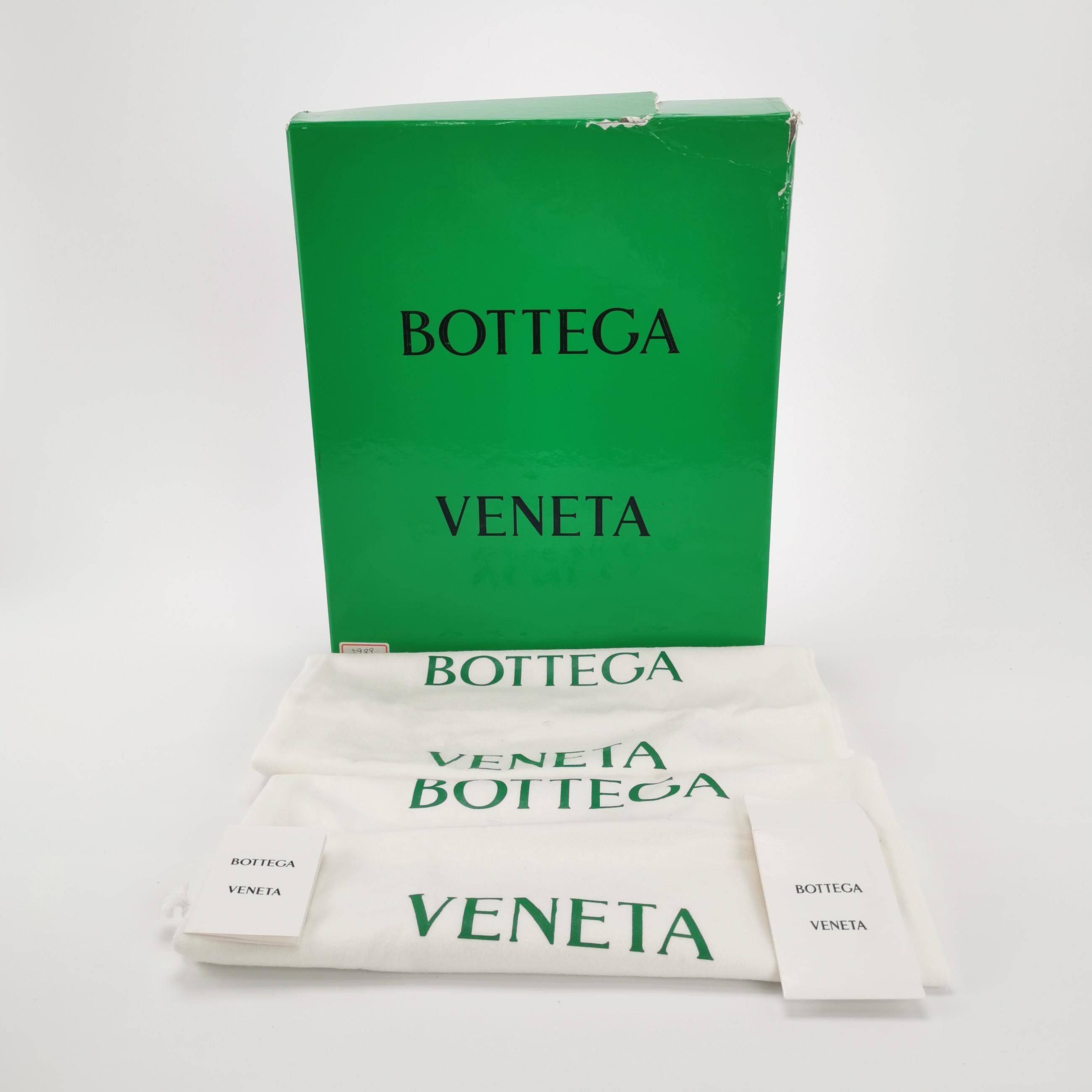 Bottega Veneta Bottega Veneta Women 9 Lowtop Sneakers Size US 9 / IT 39 - 6 Thumbnail