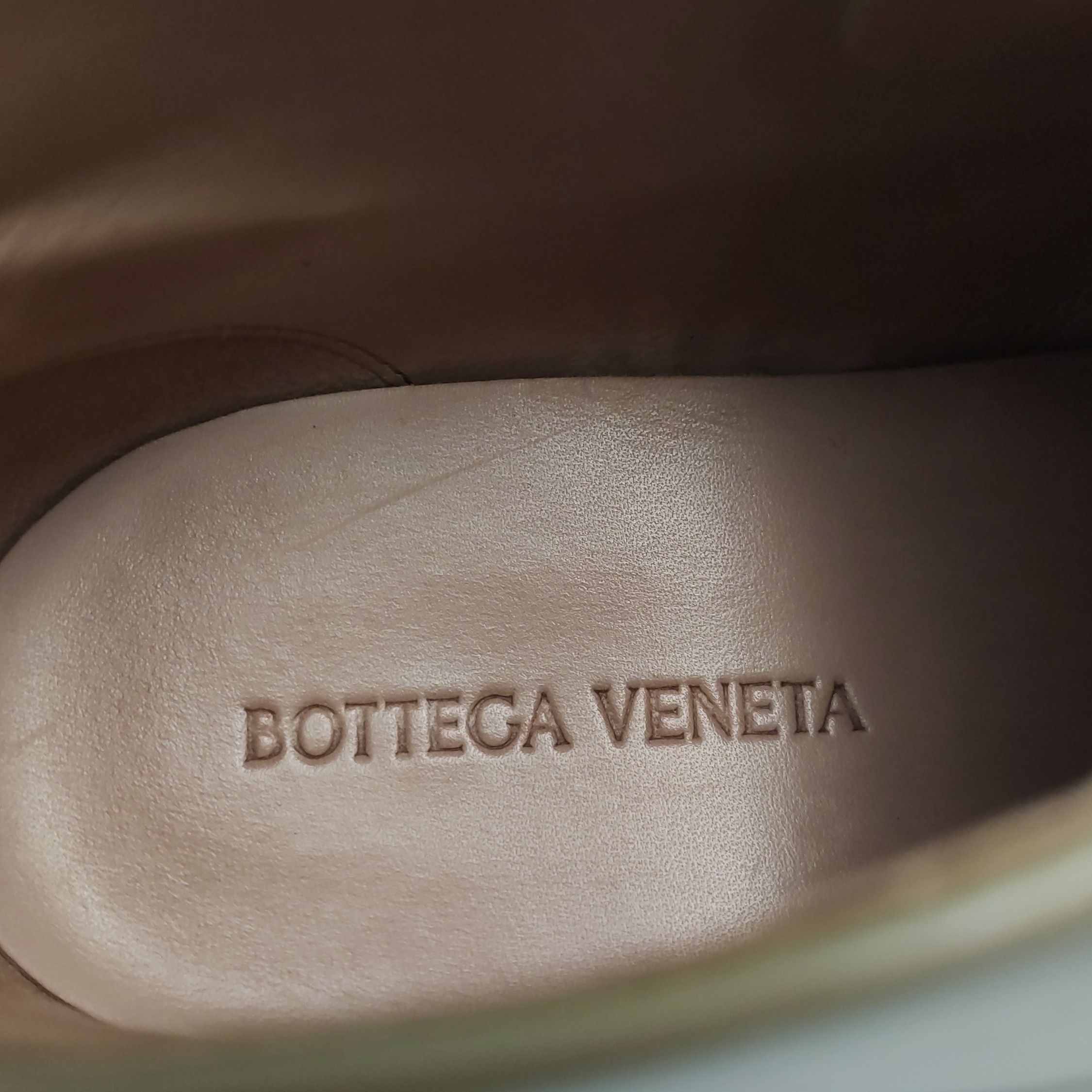 Bottega Veneta Bottega Veneta Women 9 Lowtop Sneakers Size US 9 / IT 39 - 13 Thumbnail